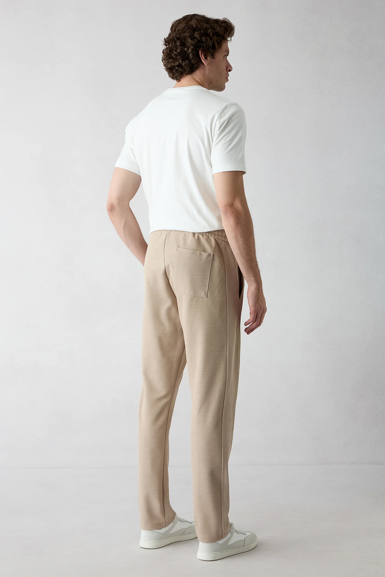 Açık Bej Beli Lastikli İpli Cepli Likralı Sweatpant / Eşofman Altı - Image 4