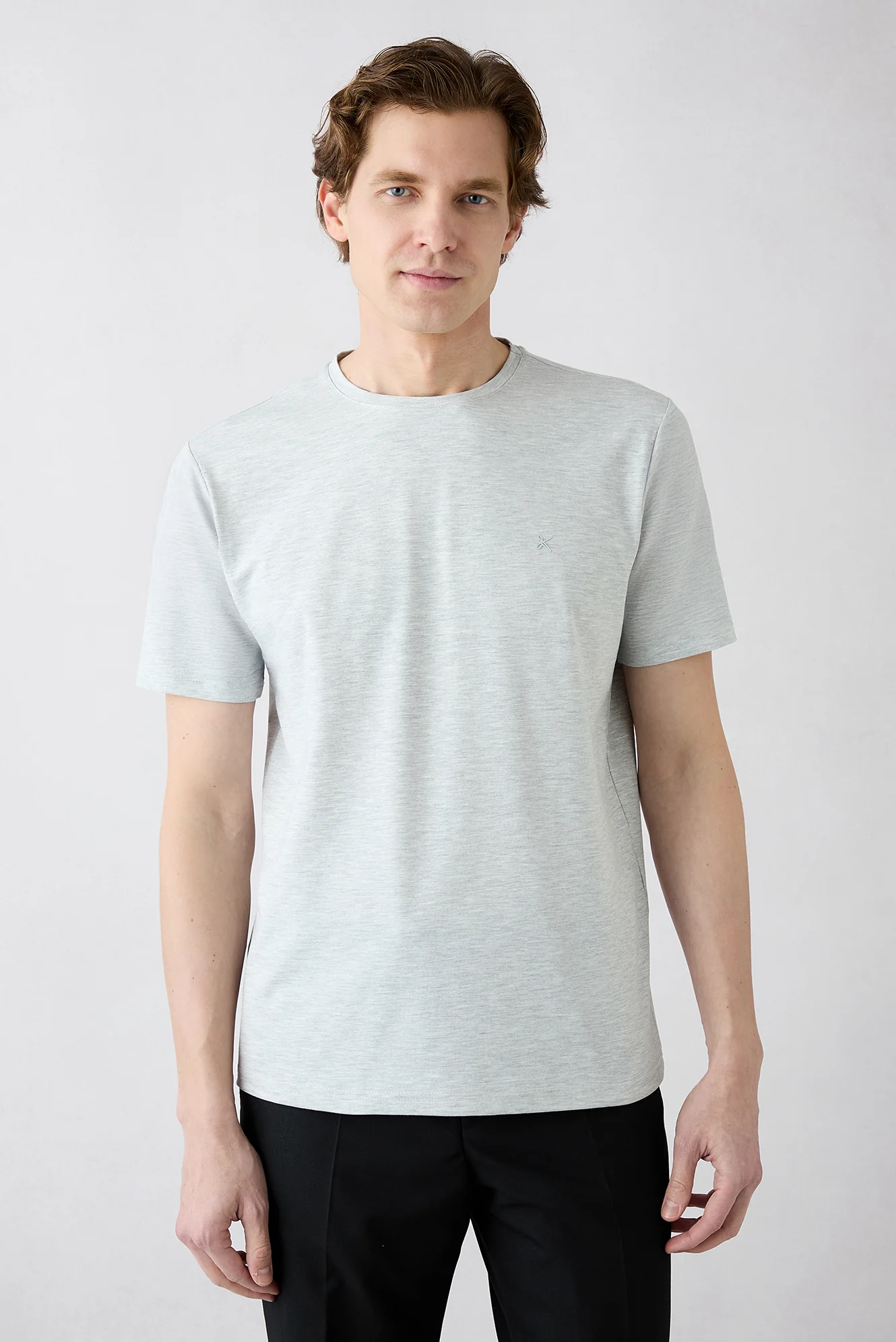 Açık Gri Melanj Bisiklet Yaka Slim Fit Süprem Pamuklu Basic Tişört - Image 2