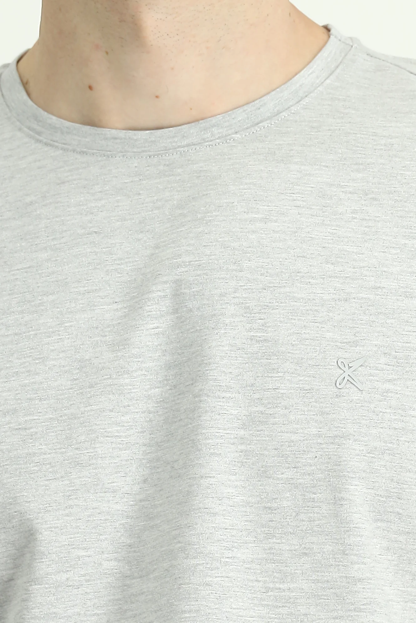 Açık Gri Melanj Bisiklet Yaka Slim Fit Yumuşak Dokulu Pamuklu Likralı Esnek Tişört - Image 6