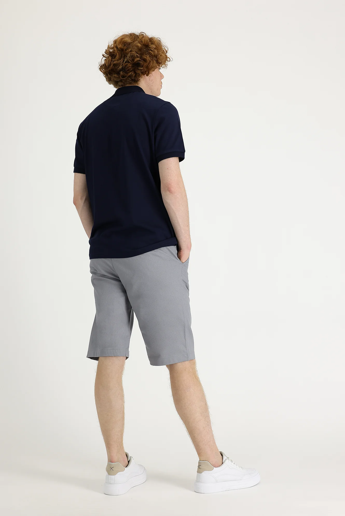 Açık Gri Regular Fit Standart Kesim Pamuklu Bermuda Şort - Image 3
