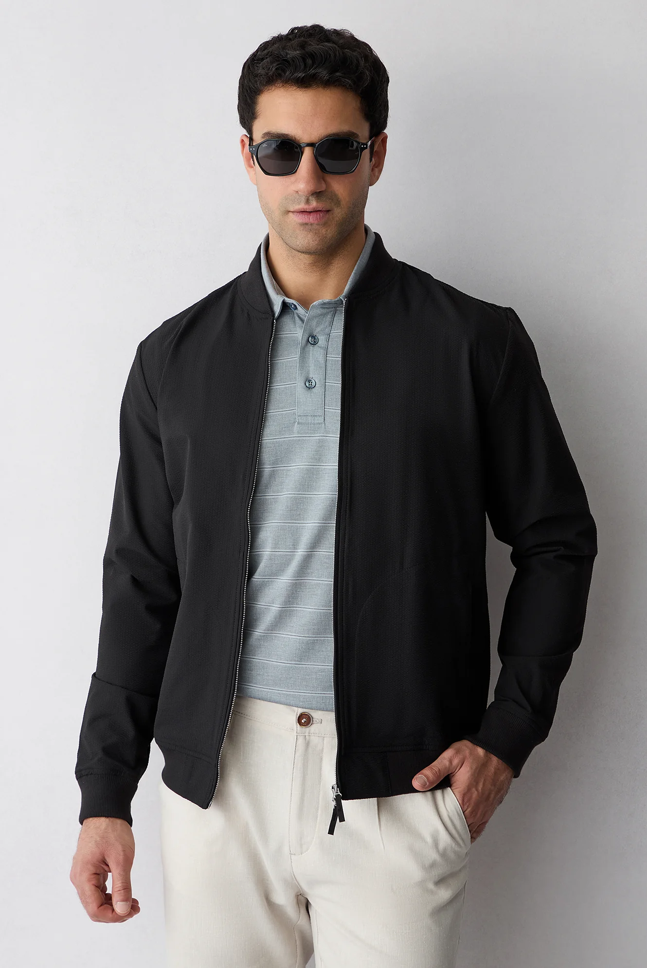 Açık Gri Regular Fit Çizgili Cepli Düğmeli Polo Yaka Tişört - Image 5