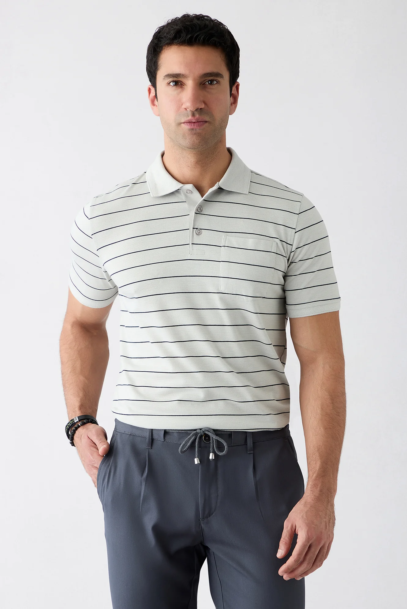 Açık Gri Regular Fit Çizgili Cepli Düğmeli Polo Yaka Tişört - Image 5