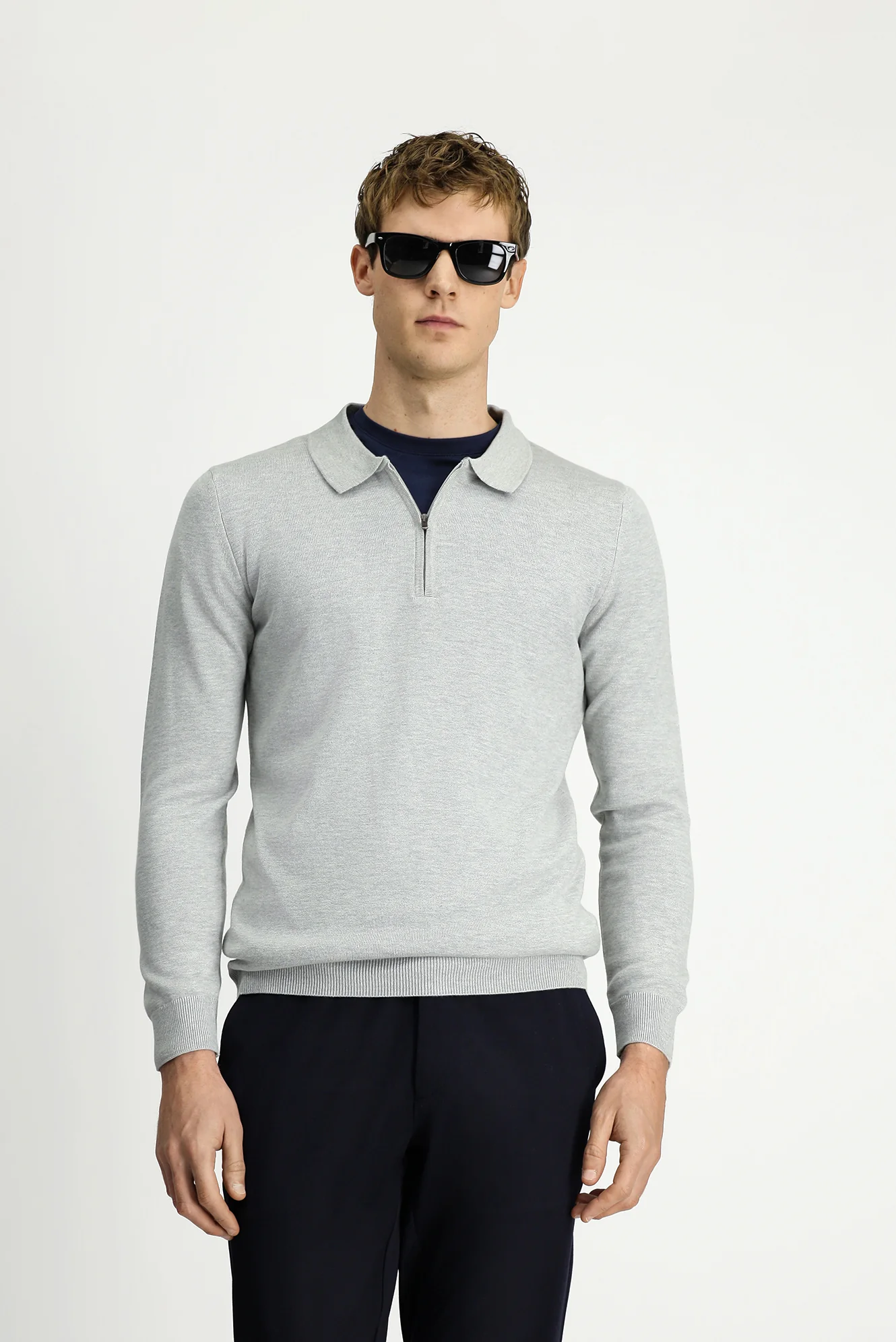 Açık Gri Polo Yaka Regular Fit Fermuarlı Pamuklu Örme Triko Kazak - Image 4