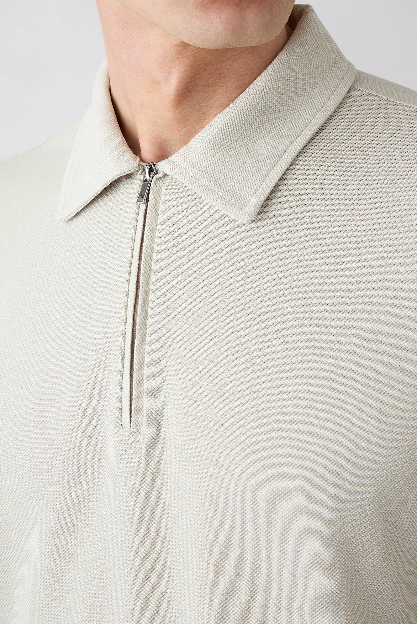 Açık Gri Regular Fit Pamuk Fermuarlı Polo Yaka Tişört - Image 4