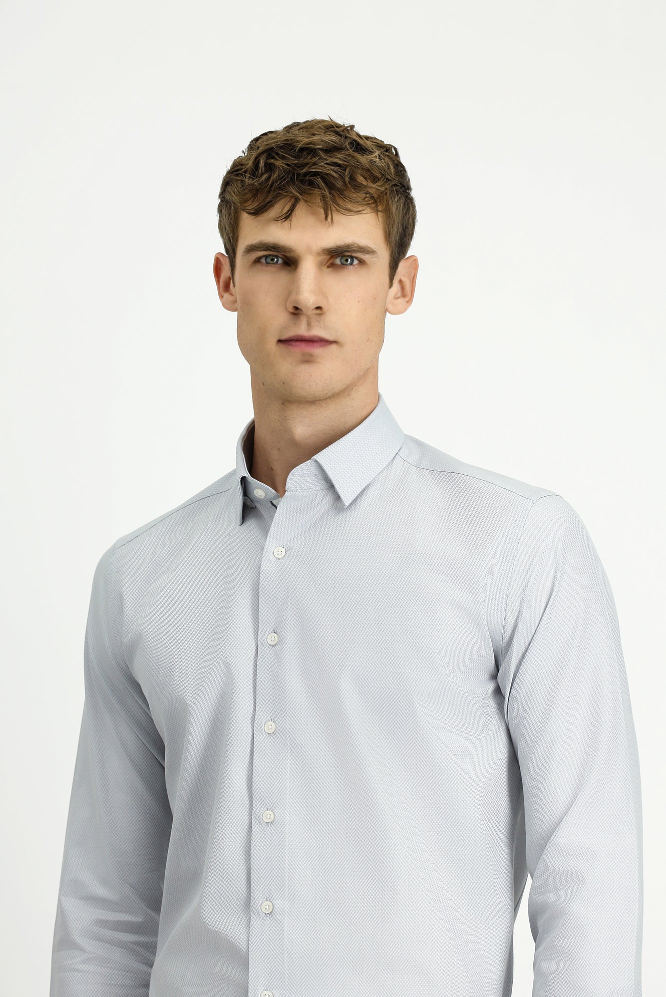 Açık Gri Uzun Kol Slim Fit Dar Kesim Klasik Desenli Pamuk Gömlek - Image 3