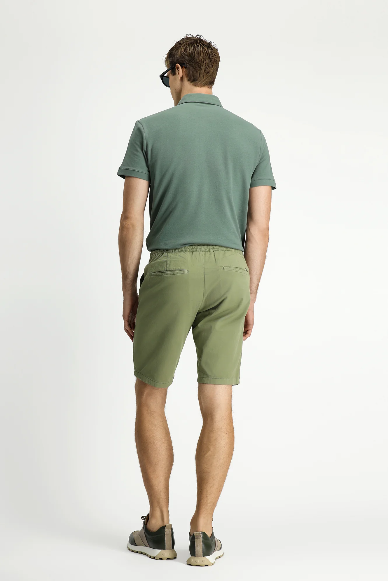 Açık Haki Regular Fit Standart Kesim Beli Lastikli İpli Pamuklu Bermuda Şort - Image 3