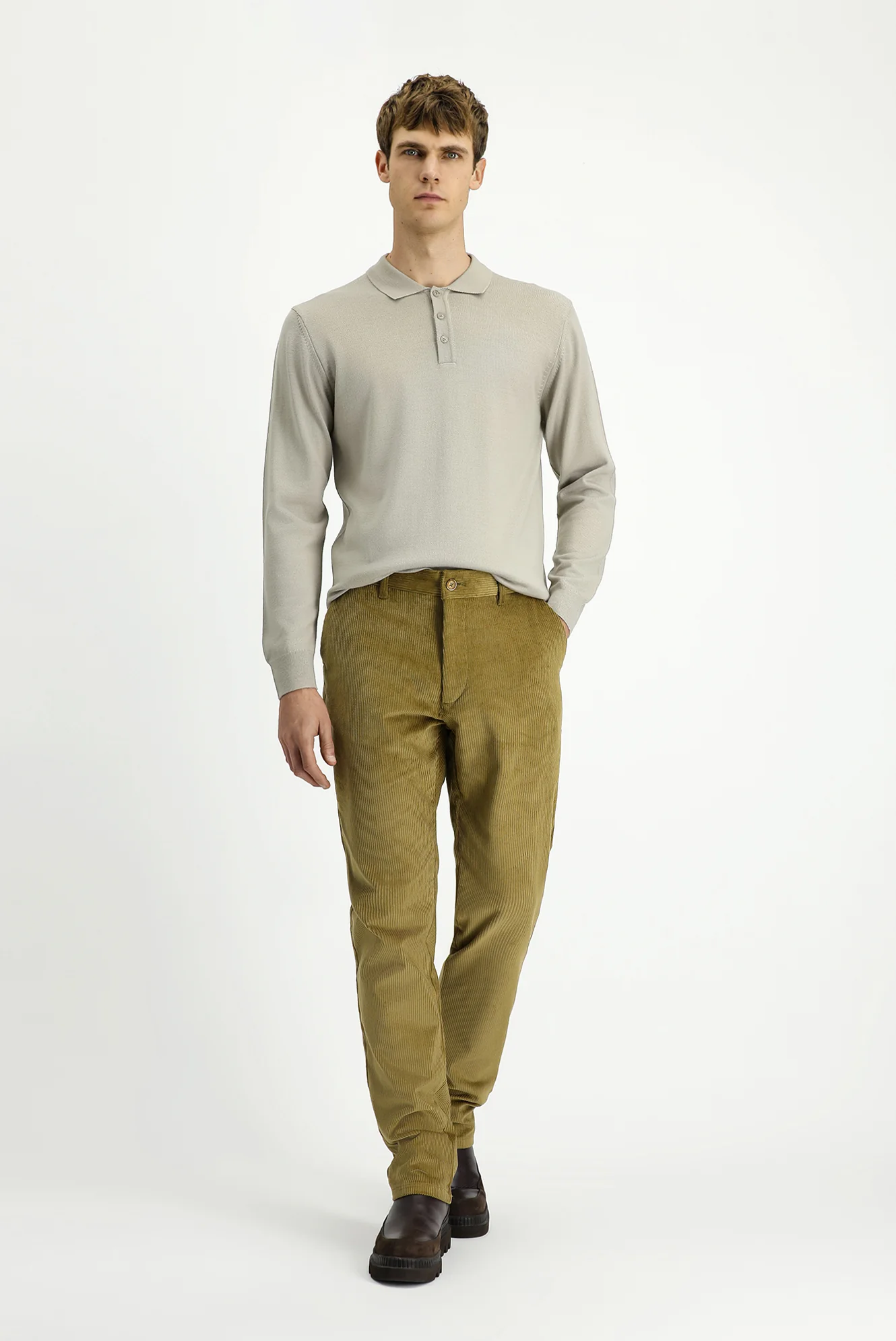 Açık Haki Relaxed Fit Rahat Kesim Likralı Kadife Pantolon - Image 2