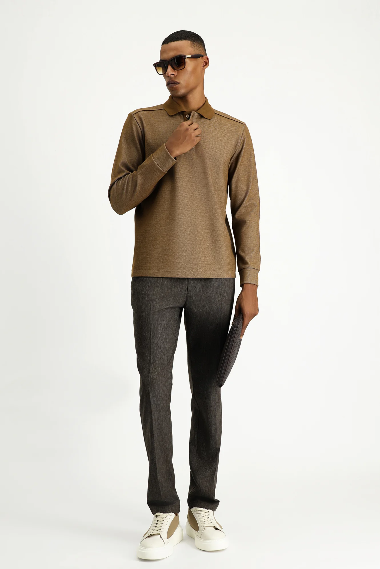 Açık Kahve Polo Yaka Regular Fit Desenli Sweatshirt - Image 2