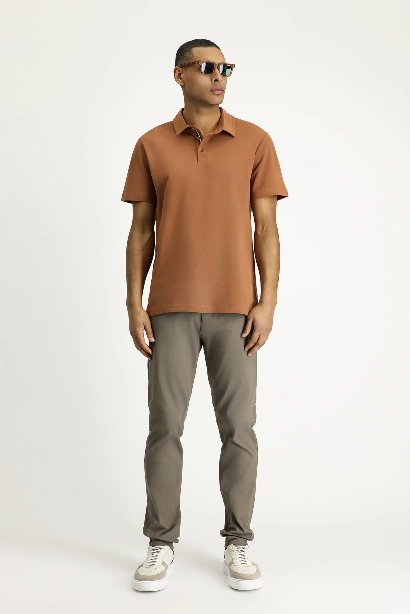 Açık Kahve  Polo Yaka Slim Fit Dar Kesim Nakışlı Pamuk Tişört - Image 2