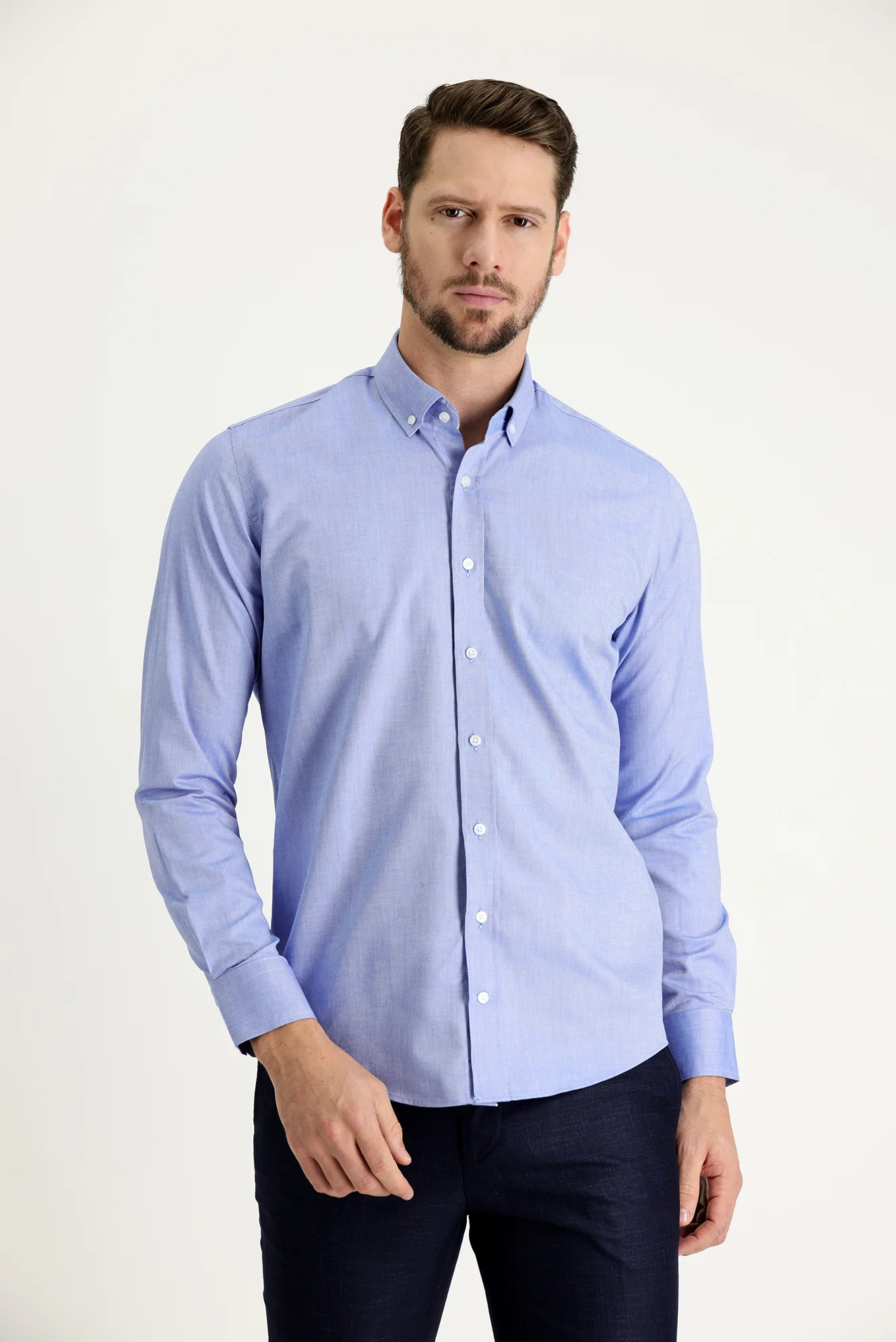 Açık Lacivert Uzun Kol Slim Fit Dar Kesim Oxford Pamuk Düğmeli Yaka Gömlek - Image 2