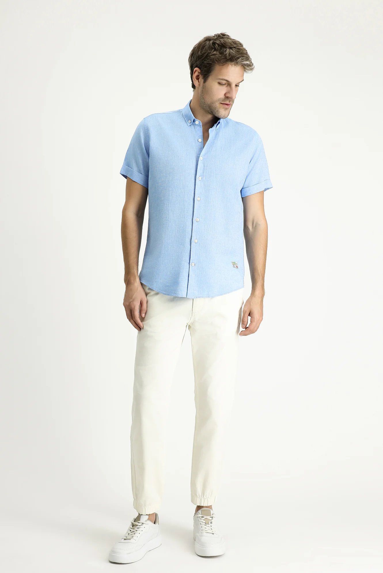 Açık Mavi Kısa Kol Slim Fit Dar Kesim Desenli Spor Keten Karışımlı Gömlek - Image 2