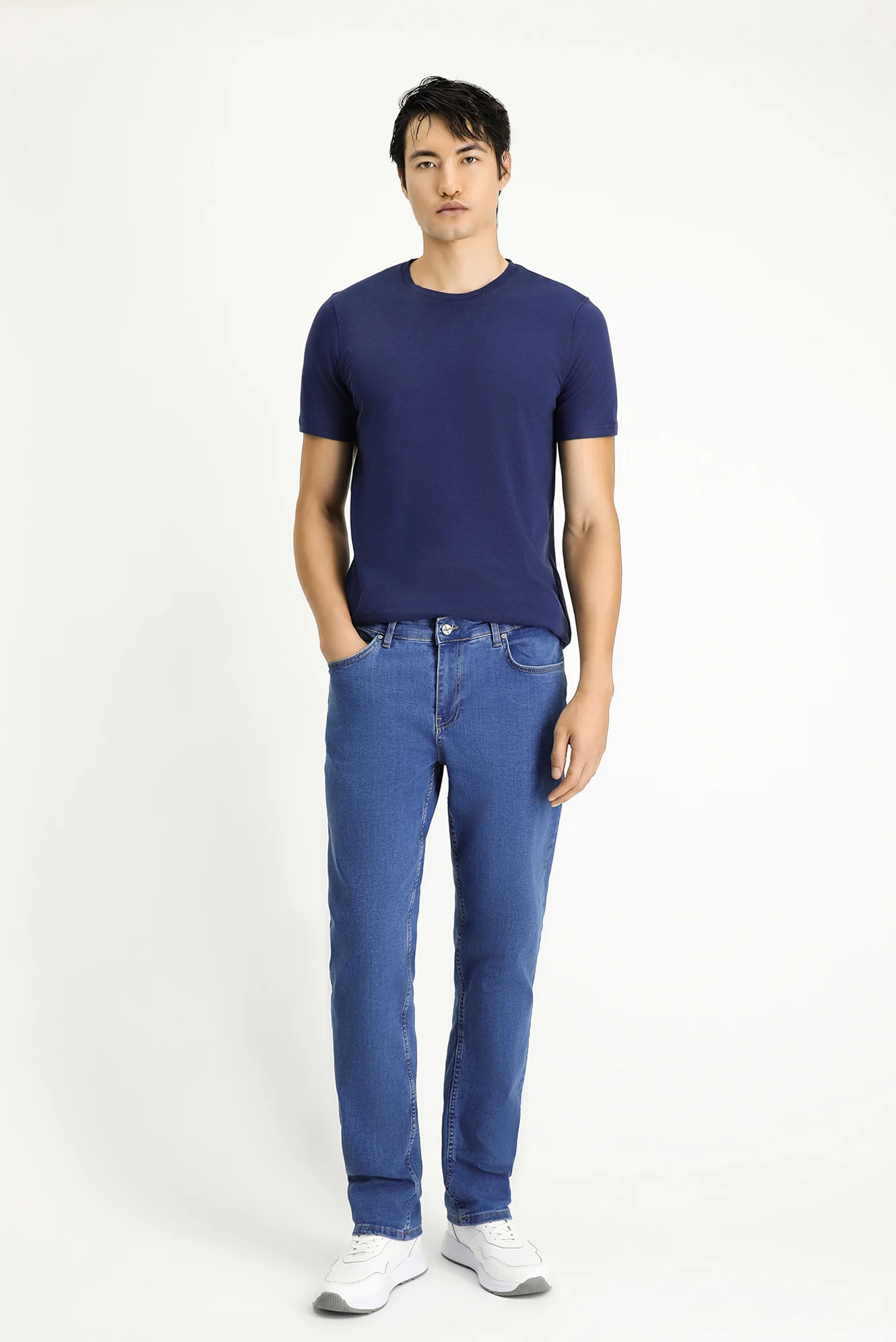 Açık Mavi Regular Fit Standart Kesim Pamuklu Likralı Esnek 4 Mevsim Denim Pantolon