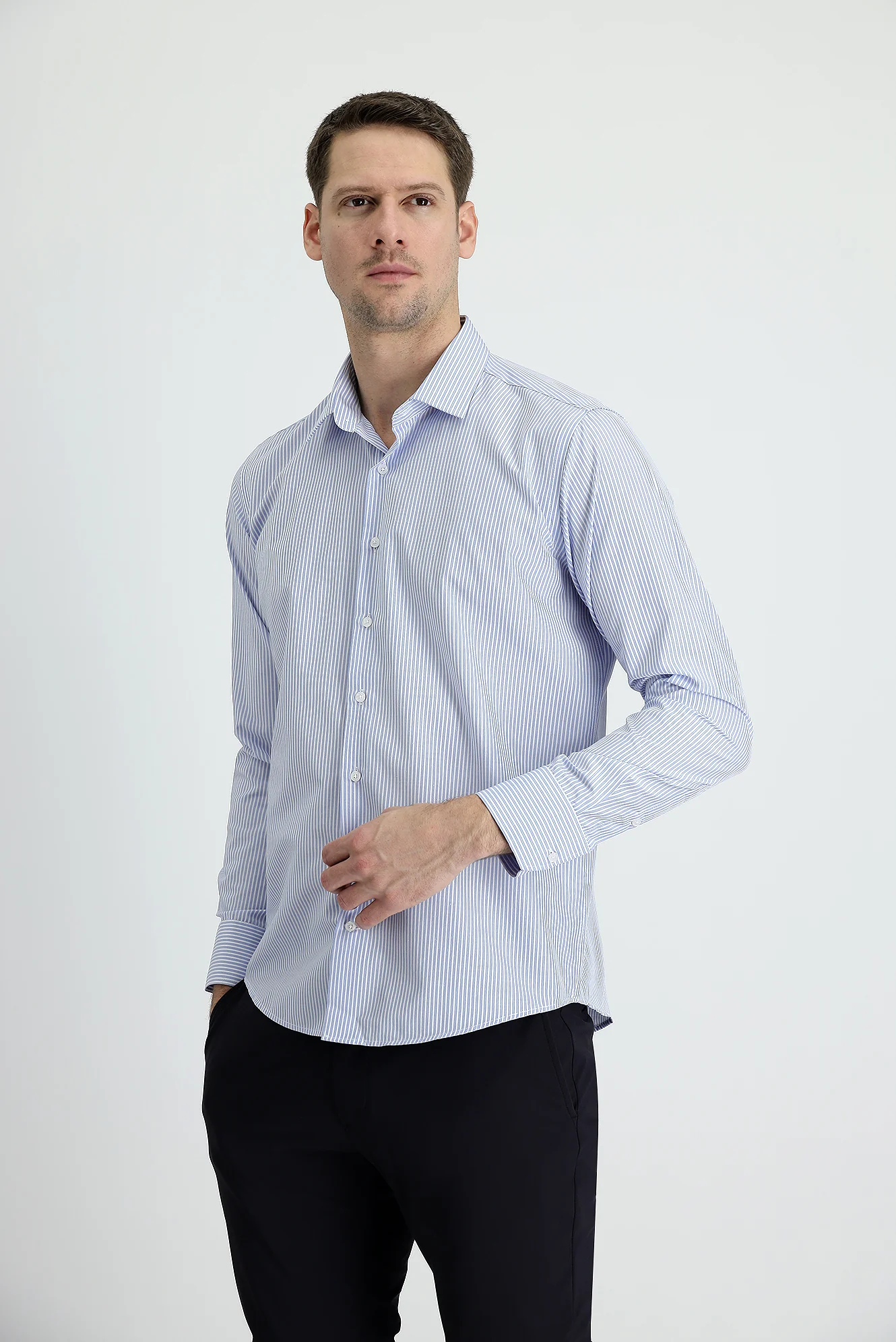 Açık Mavi Uzun Kol Slim Fit Dar Kesim Çizgili Pamuklu Kolay Ütülenebilir Gömlek