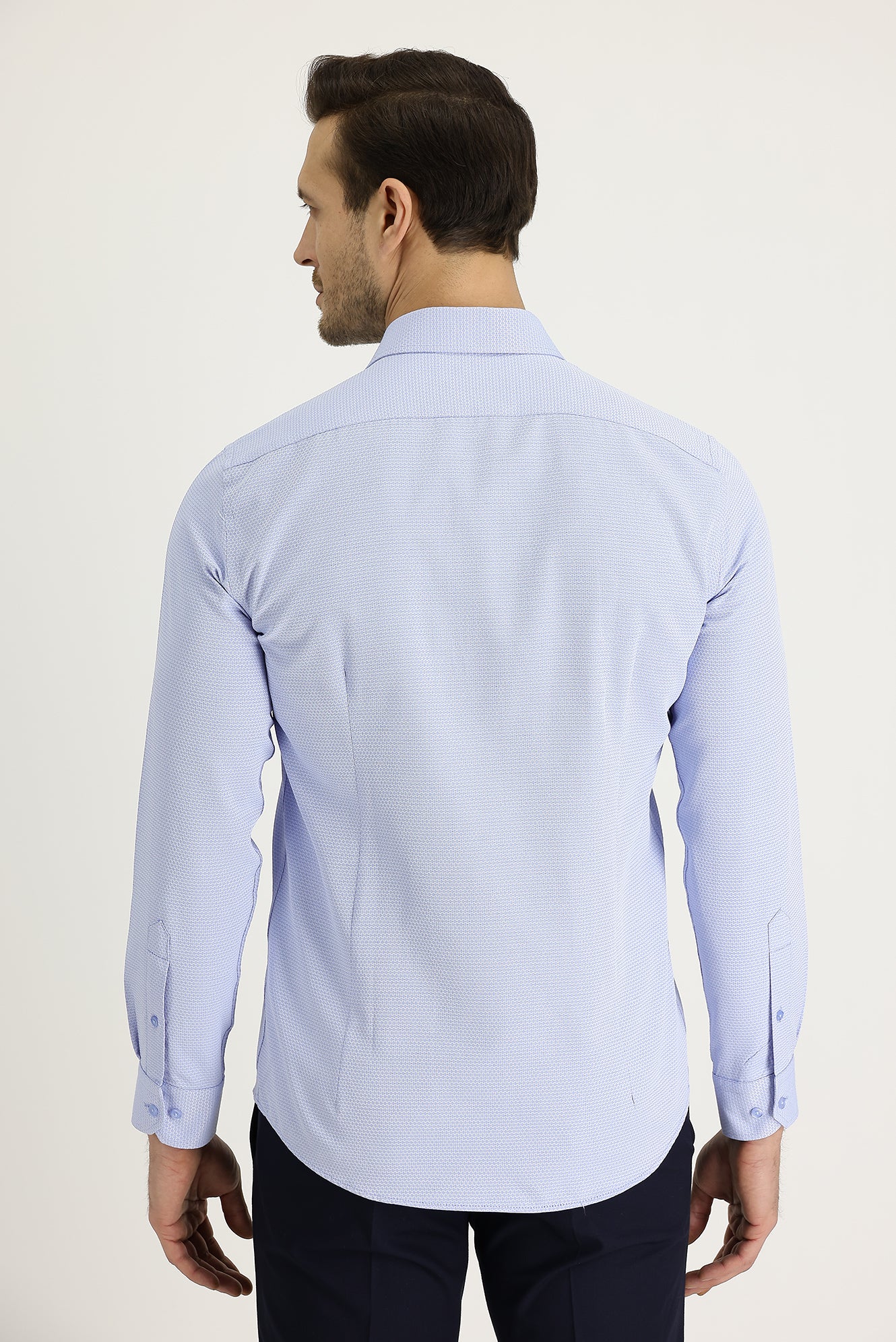 Açık Mavi Uzun Kol Slim Fit Dar Kesim Klasik Desenli Pamuklu Kolay Ütülenebilir Gömlek - Image 3