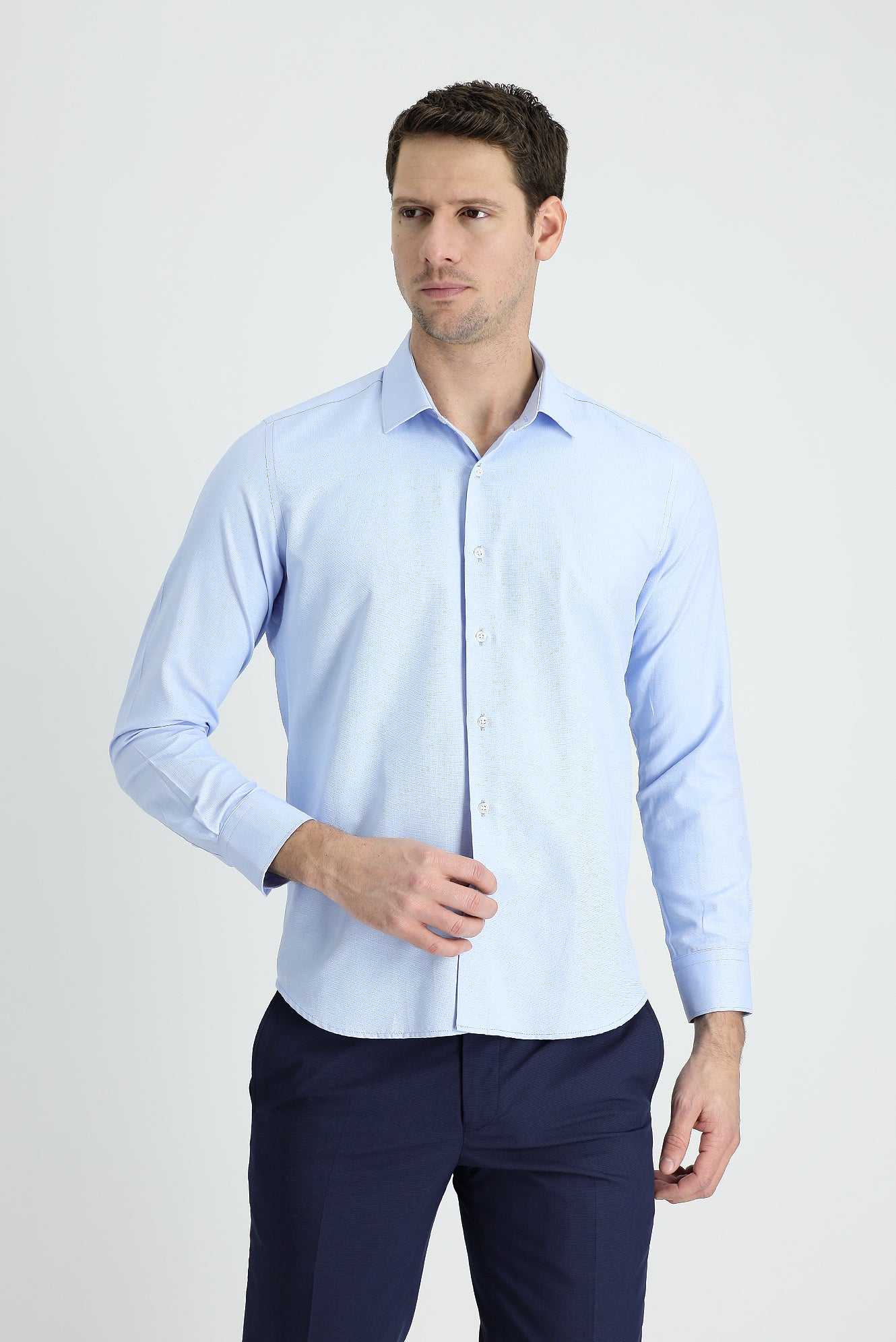 Açık Mavi Uzun Kol Slim Fit Dar Kesim Klasik Desenli Pamuklu Kolay Ütülenebilir Gömlek - Image 2