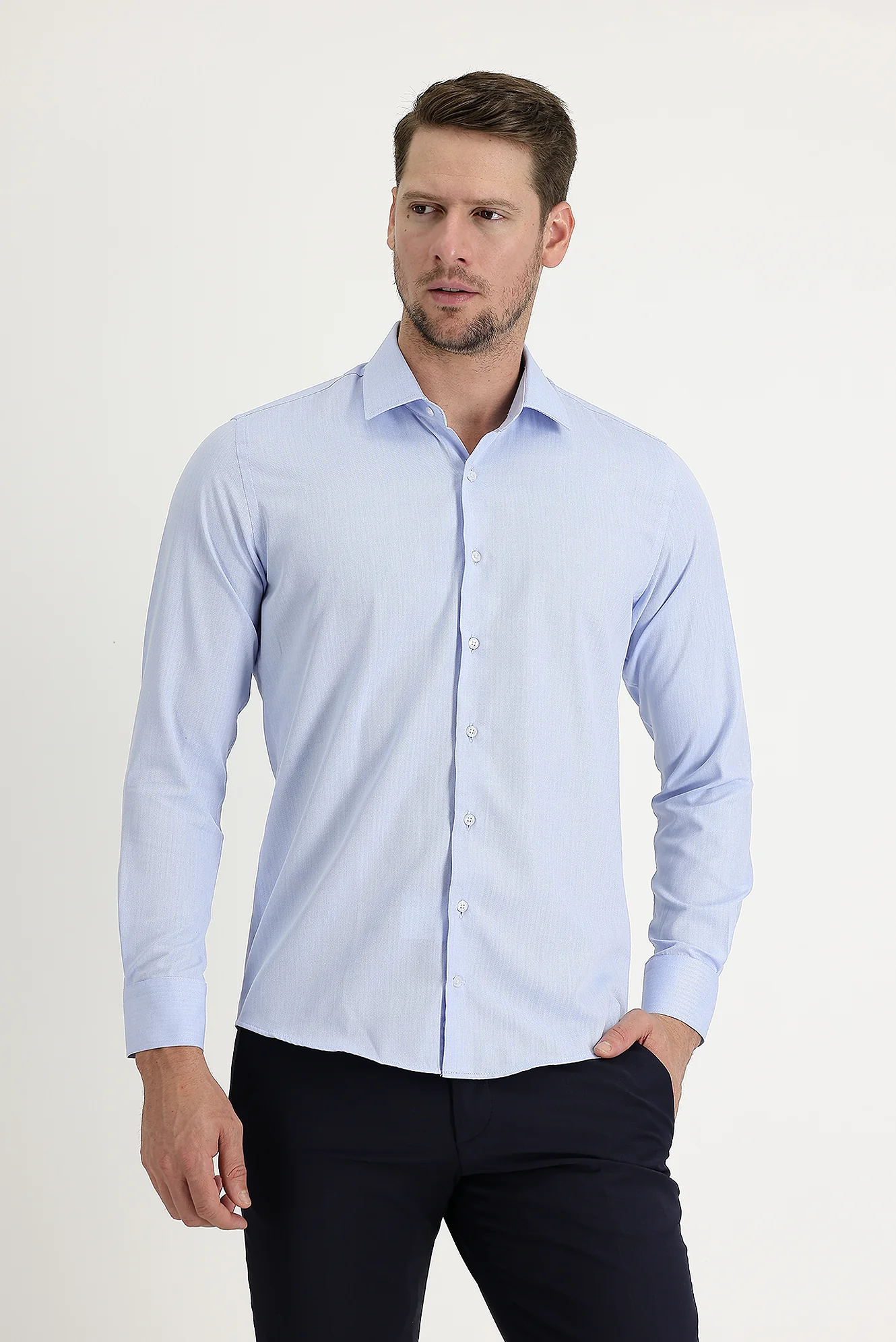 Açık Mavi Uzun Kol Slim Fit Dar Kesim Klasik Desenli Pamuklu Kolay Ütülenebilir Gömlek - Image 2