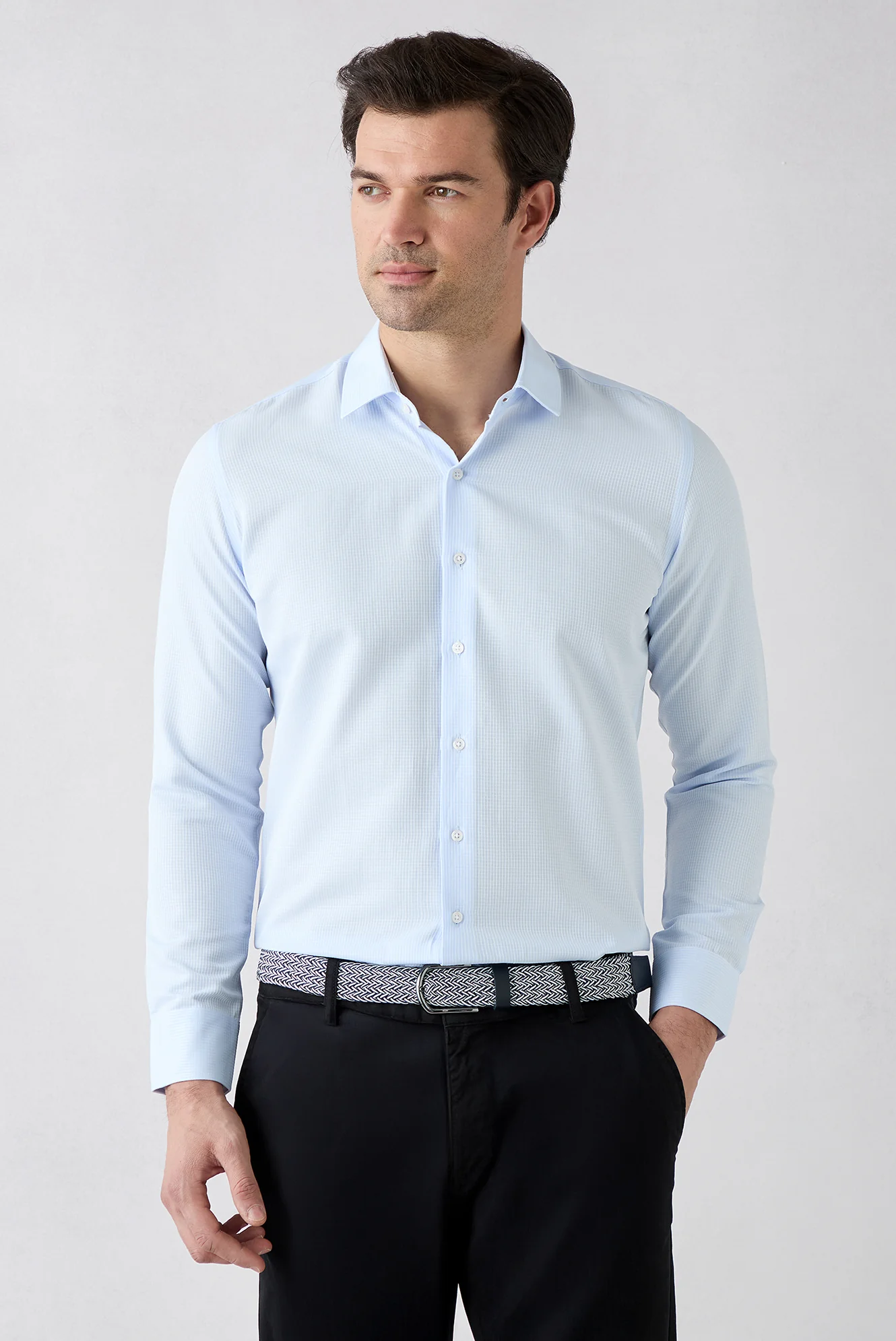 Açık Mavi Uzun Kol Slim Fit Klasik Desenli Pamuklu Kolay Ütülenebilir Gömlek