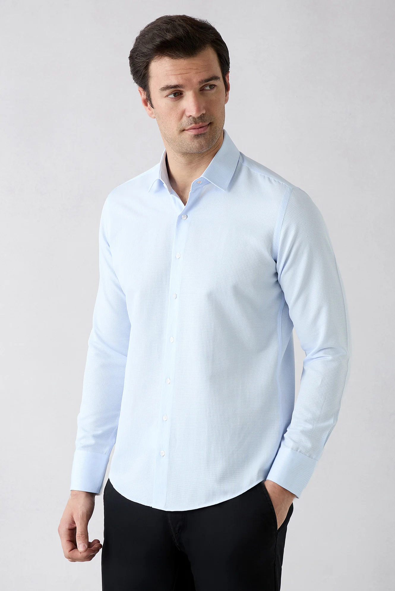 Açık Mavi Uzun Kol Slim Fit Klasik Desenli Pamuklu Kolay Ütülenebilir Gömlek - Image 3