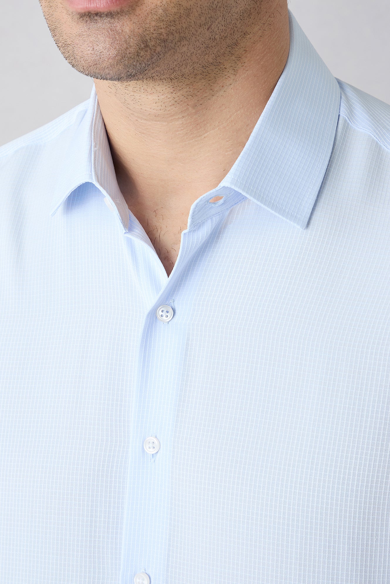 Açık Mavi Uzun Kol Slim Fit Klasik Desenli Pamuklu Kolay Ütülenebilir Gömlek - Image 4