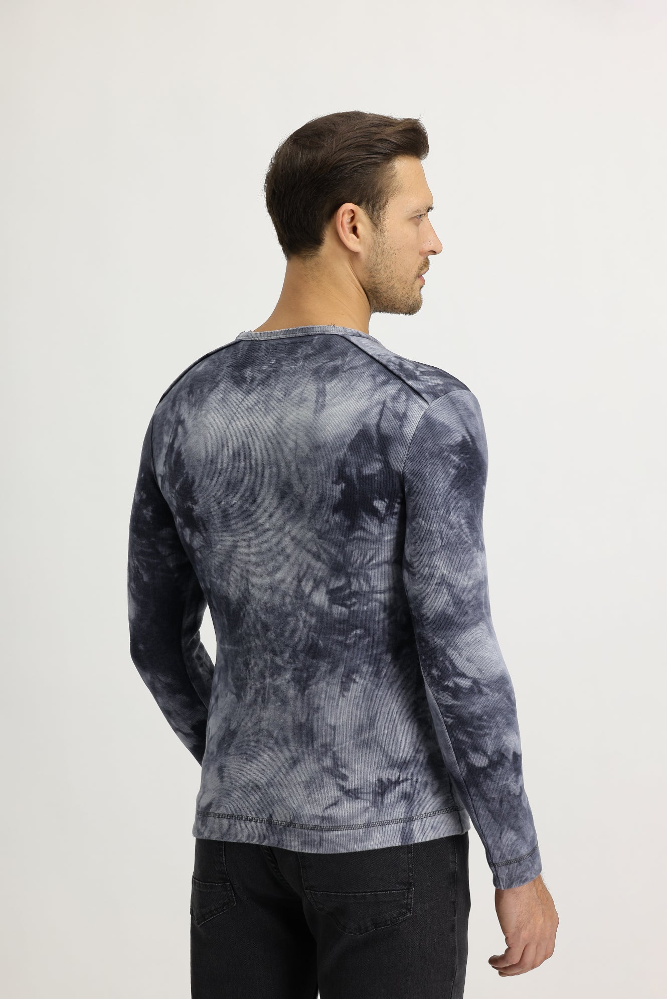 Antrasit V Yaka Batik Desenli Pamuklu Sweatshirt - Image 3
