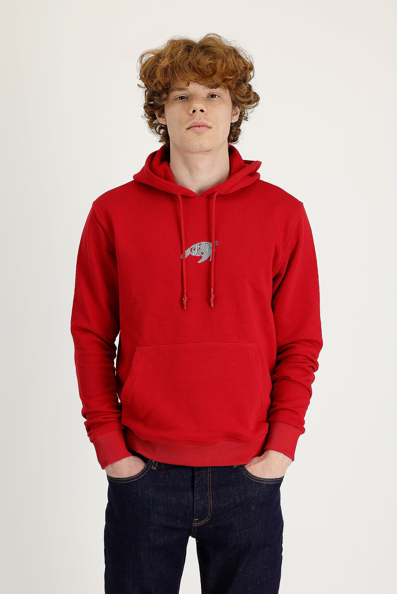 Bayrak Kırmızı Kapüşonlu Nakışlı Pamuklu Sweatshirt - Image 2