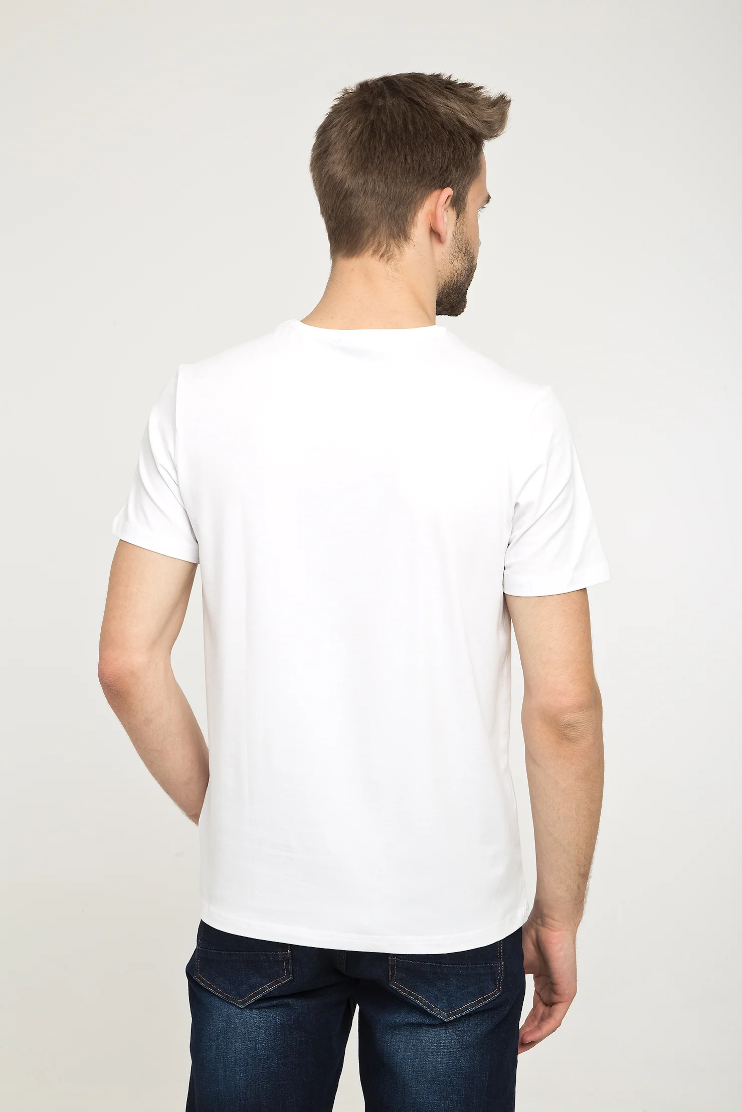 Beyaz Bisiklet Yaka Düz Slim Fit Dar Kesim Tişört - Image 3