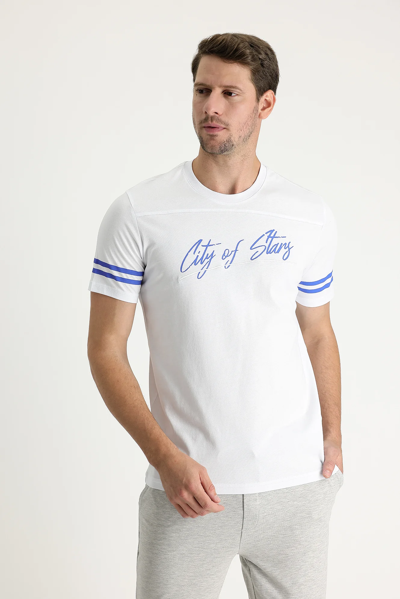 Beyaz Bisiklet Yaka Slim Fit Dar Kesim Baskılı Pamuk Tişört - Image 2