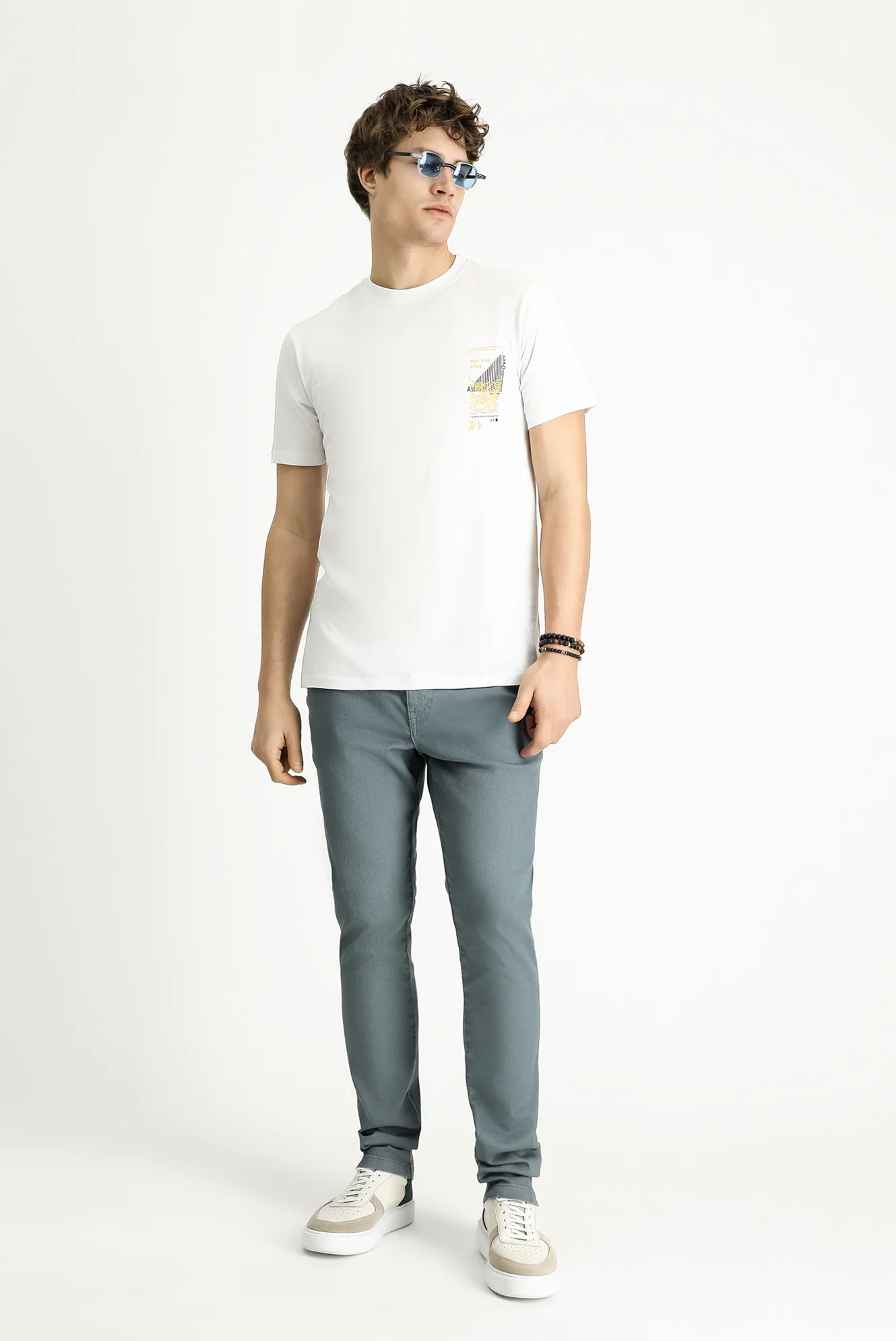 Beyaz Bisiklet Yaka Slim Fit Dar Kesim Baskılı Pamuk Tişört - Image 2