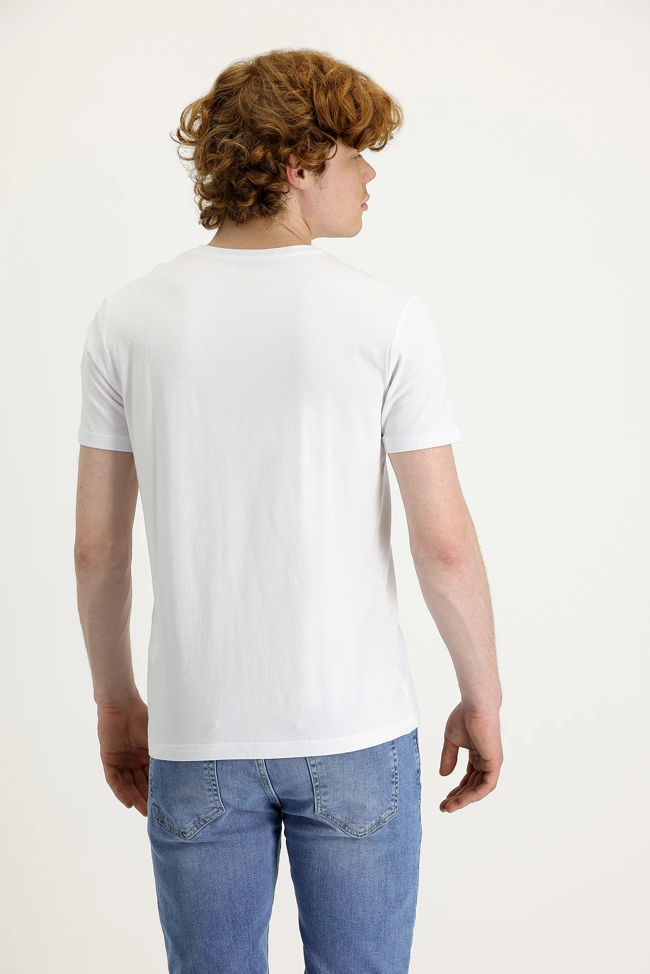 Beyaz Bisiklet Yaka Slim Fit Dar Kesim Baskılı Tişört - Image 3