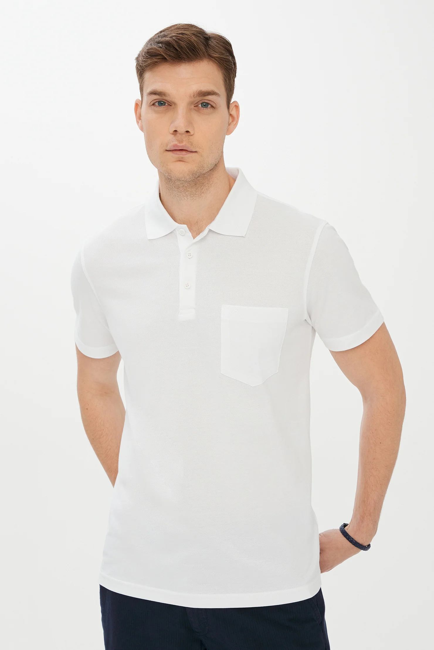Beyaz Cepli Polo Yaka Regular Fit Pamuk Tişört - Image 3