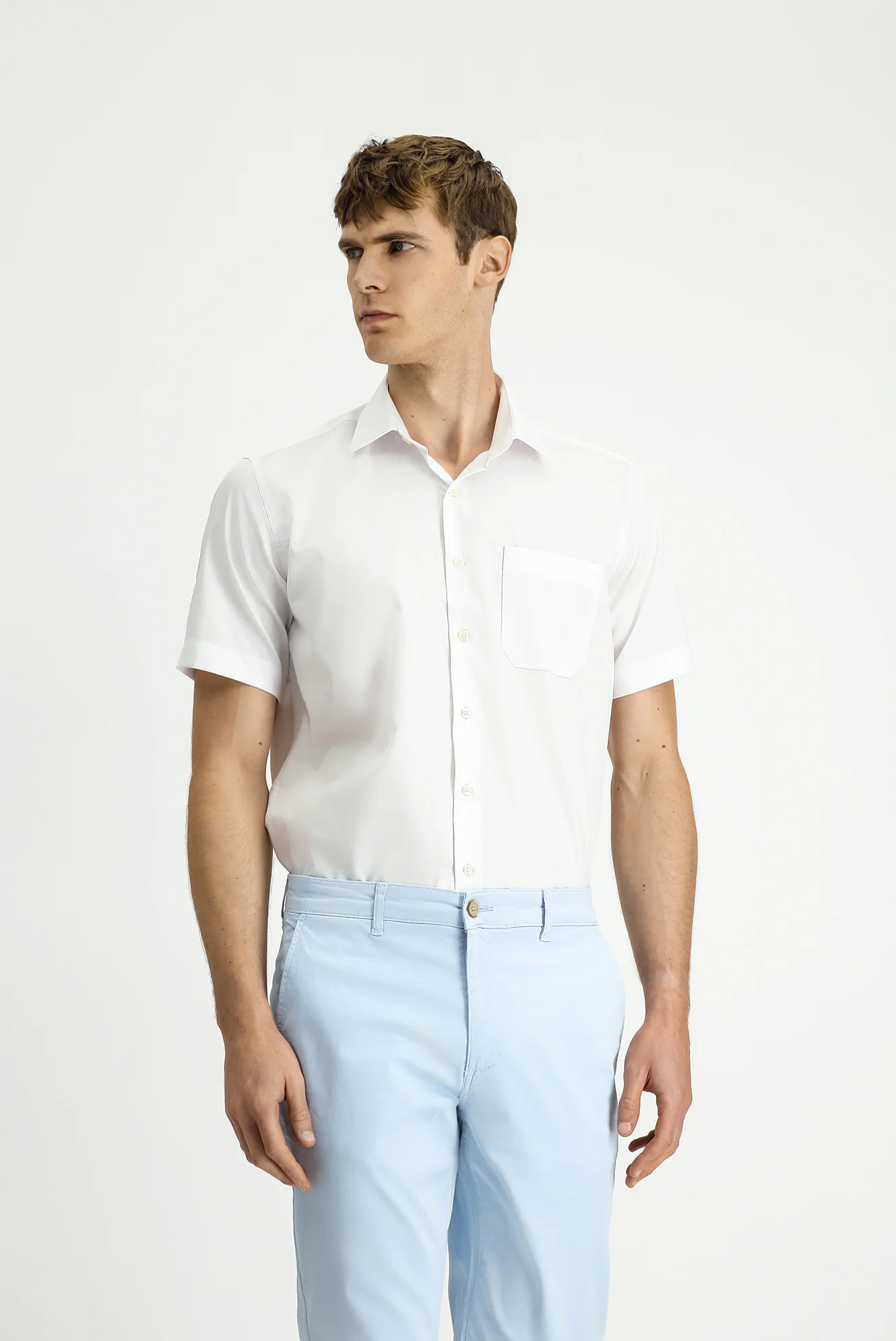 Beyaz Kısa Kol Regular Fit Pamuklu Non Iron Gömlek - Image 4
