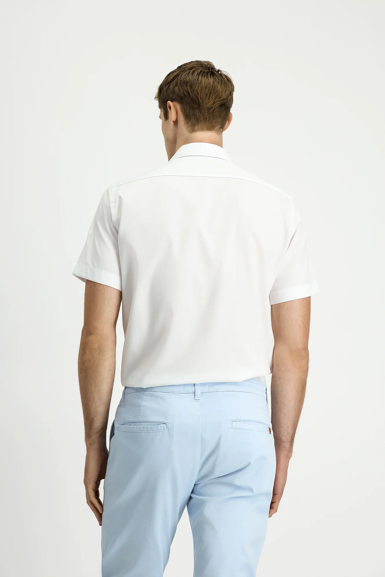 Beyaz Kısa Kol Regular Fit Pamuklu Non Iron Gömlek - Image 5