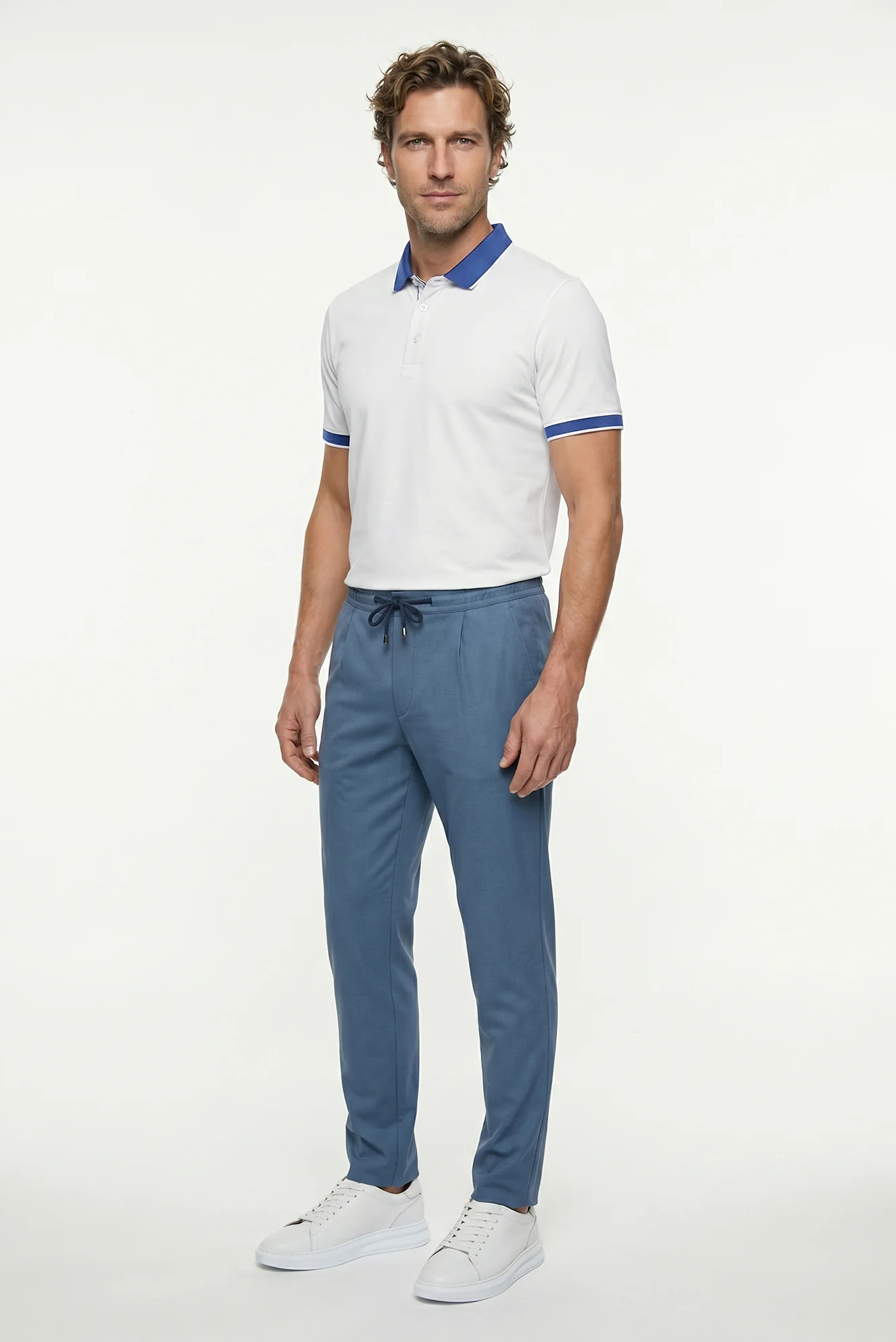 Beyaz Polo Yaka Regular Fit Desenli Pamuklu Tişört - Image 3