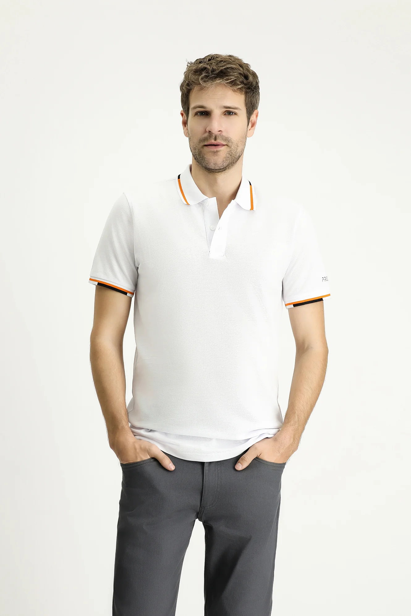Beyaz Polo Yaka Slim Fit Dar Kesim Desenli Pamuk Tişört - Image 2