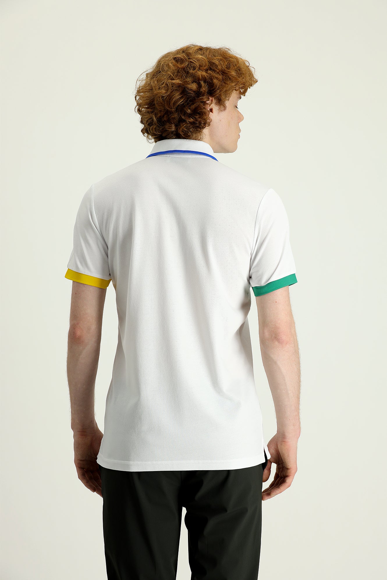 Beyaz Polo Yaka Slim Fit Dar Kesim Desenli Tişört - Image 4