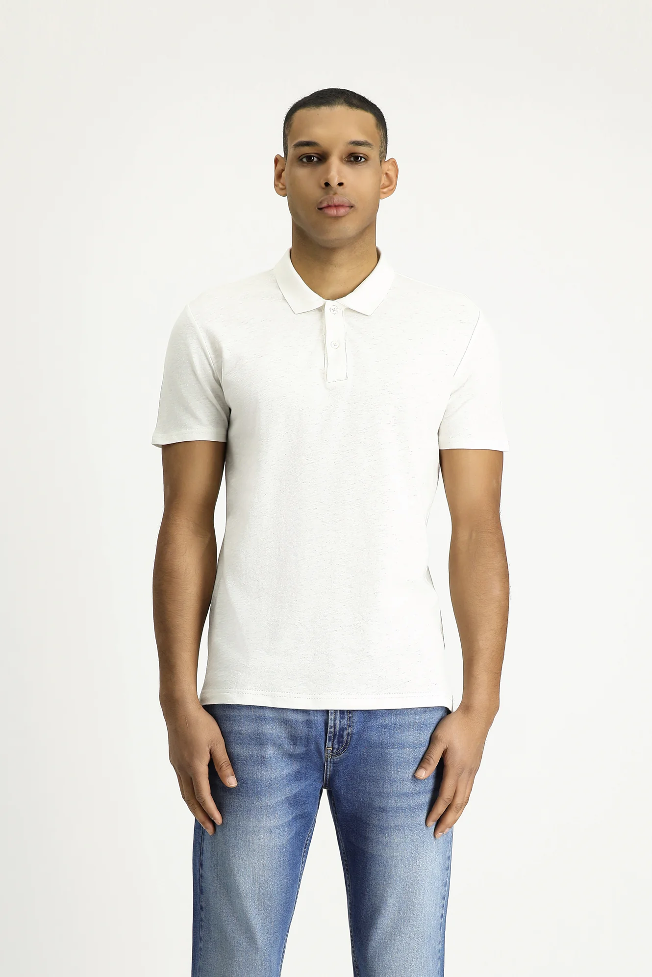 Beyaz Polo Yaka Slim Fit Dar Kesim Keten Karışımlı Tişört - Image 7