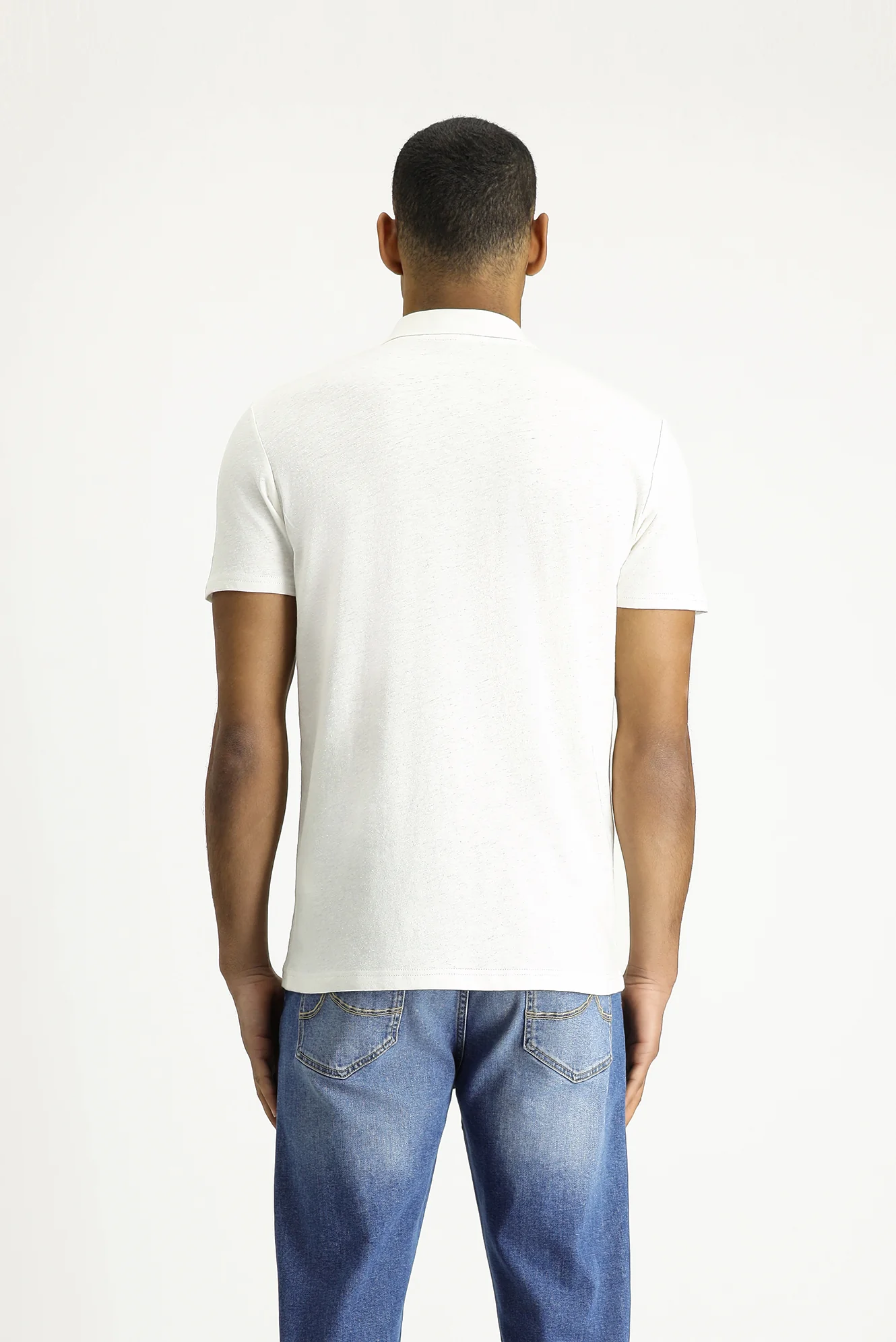 Beyaz Polo Yaka Slim Fit Dar Kesim Keten Karışımlı Tişört - Image 9