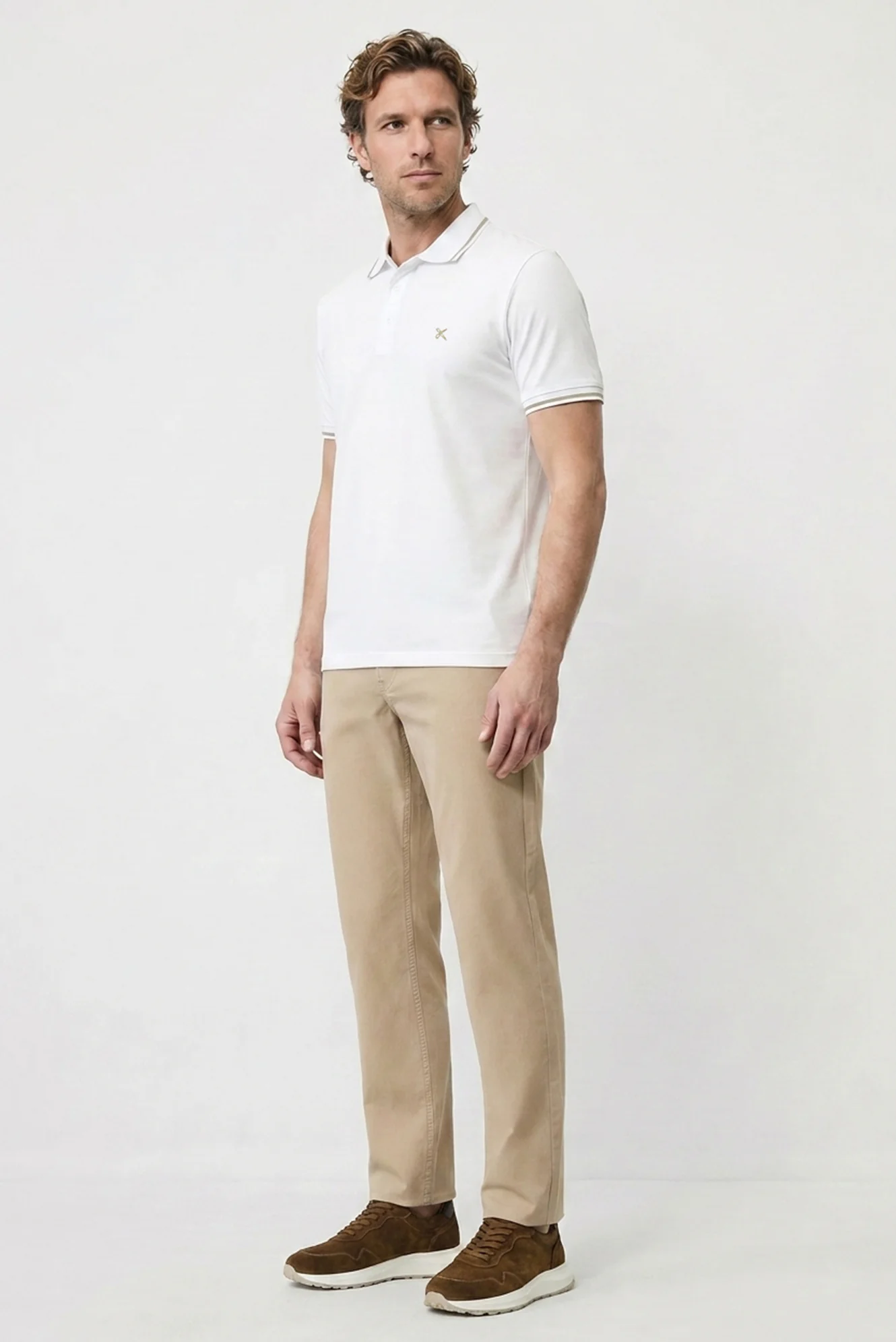 Beyaz Polo Yaka Slim Fit Yumuşak Dokulu Nakışlı Pamuklu Likralı Esnek Tişört - Image 4