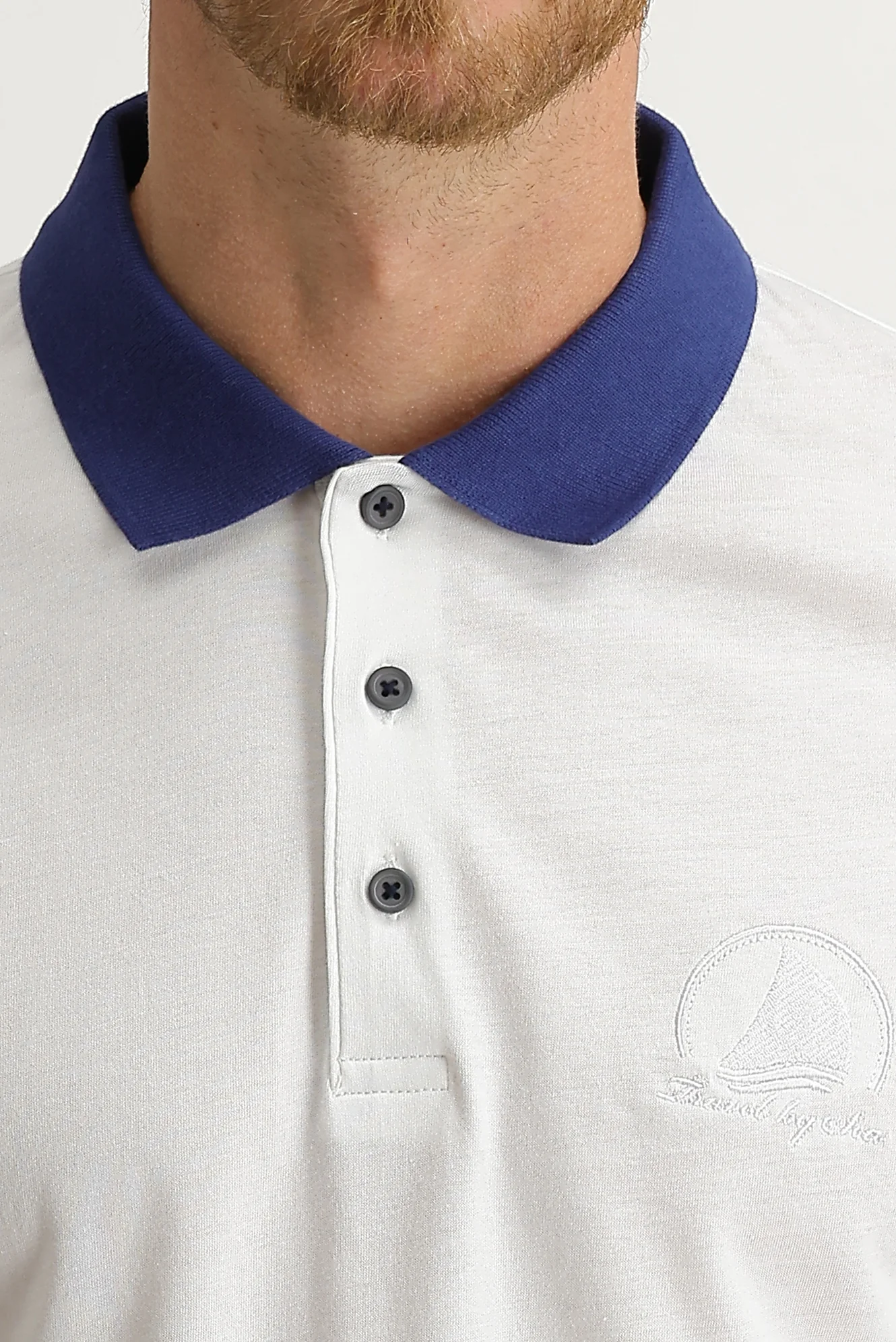 Beyaz Polo Yaka Slim Fit Dar Kesim Tişört - Image 3