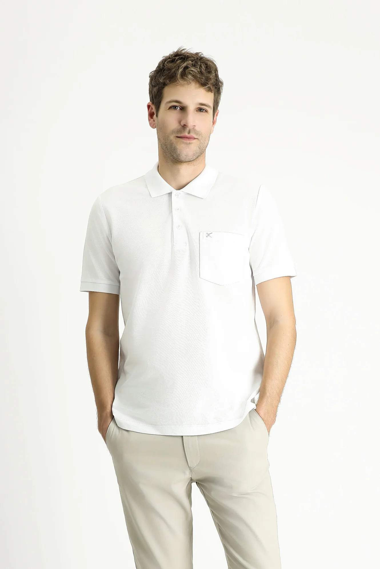 Beyaz Regular Fit Nakışlı Pamuk Polo Yaka Tişört