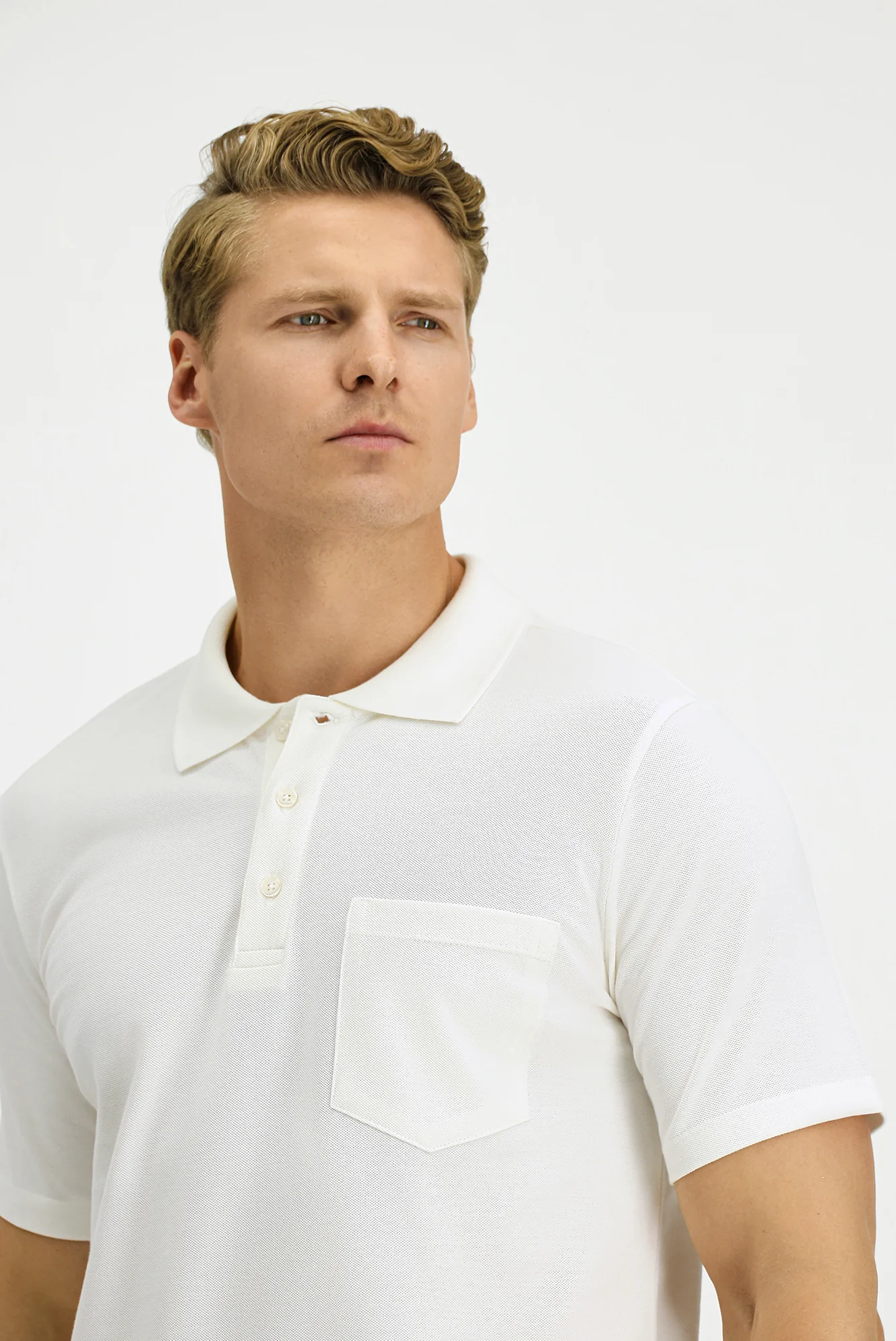 Beyaz Slim Fit Dar Kesim Pamuk Cepli Polo Yaka Tişört - Image 3