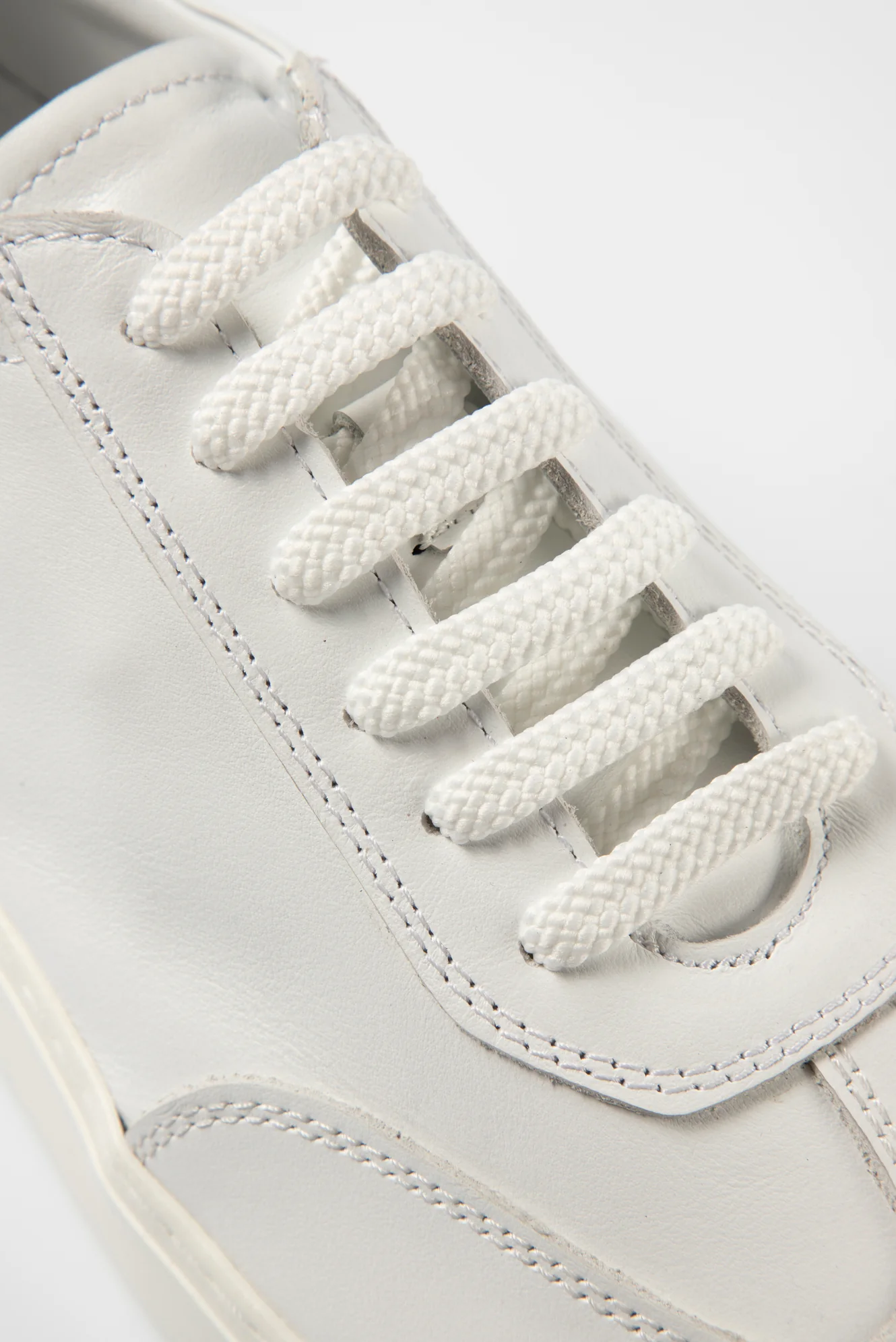 Beyaz Sneaker Deri Ayakkabı - Image 6