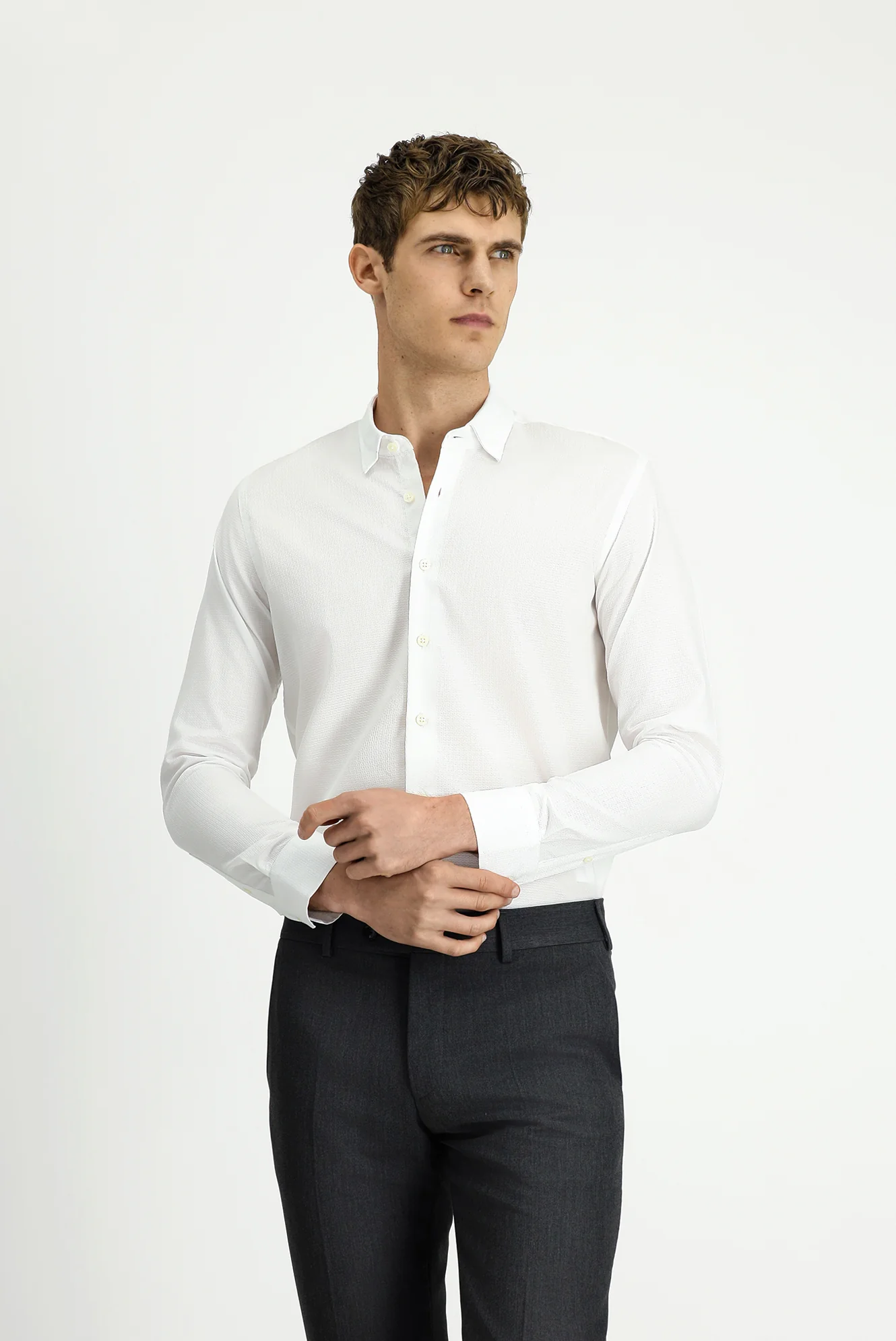 Beyaz Uzun Kol Slim Fit Dar Kesim Klasik Desenli Pamuk Gömlek