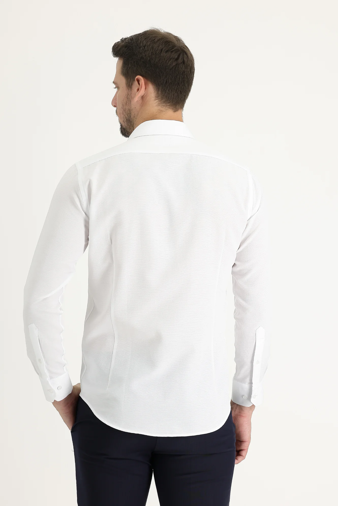 Beyaz Uzun Kol Slim Fit Dar Kesim Klasik Desenli Pamuklu Kolay Ütülenebilir Gömlek - Image 4