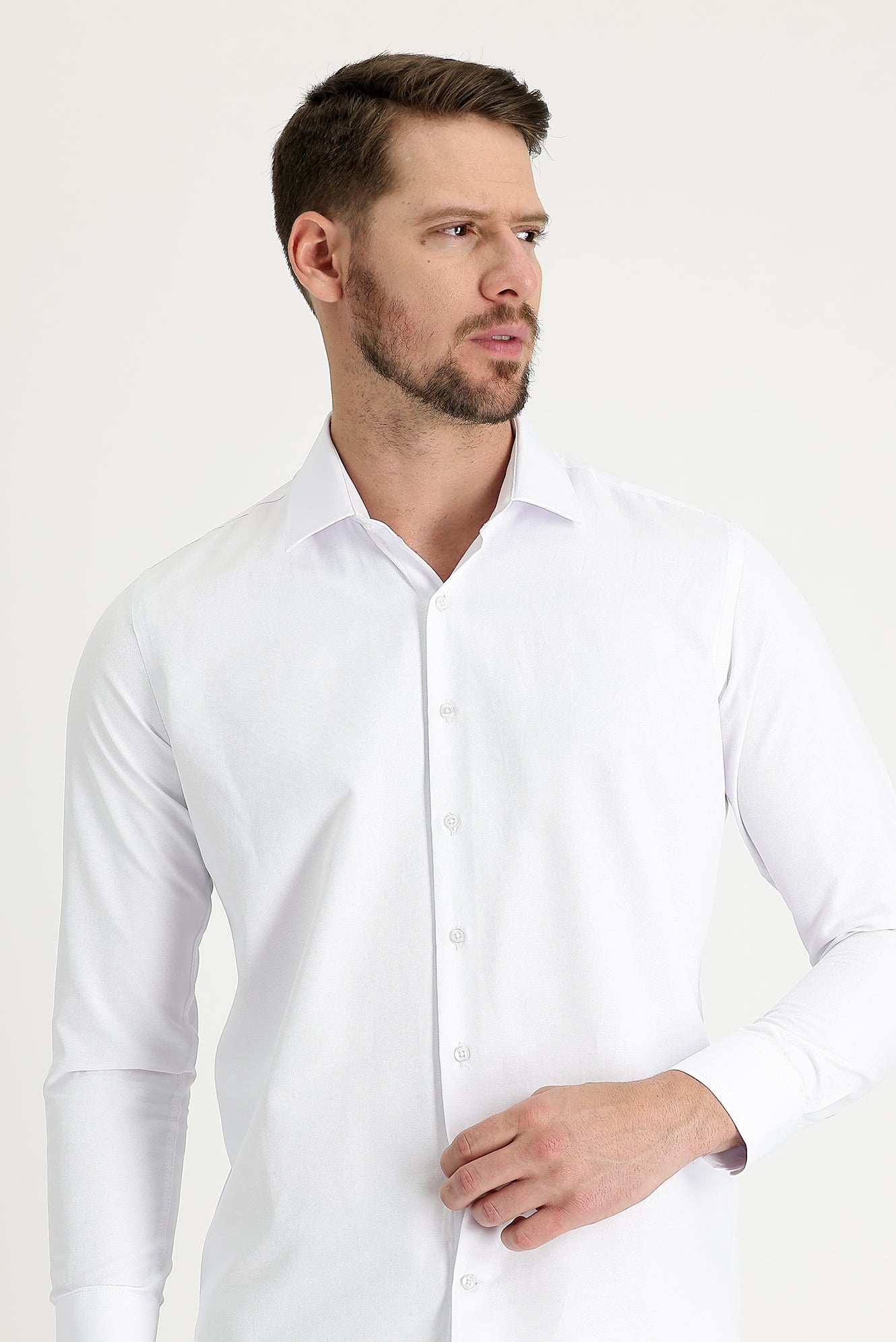 Beyaz Uzun Kol Slim Fit Dar Kesim Klasik Desenli Pamuklu Kolay Ütülenebilir Gömlek