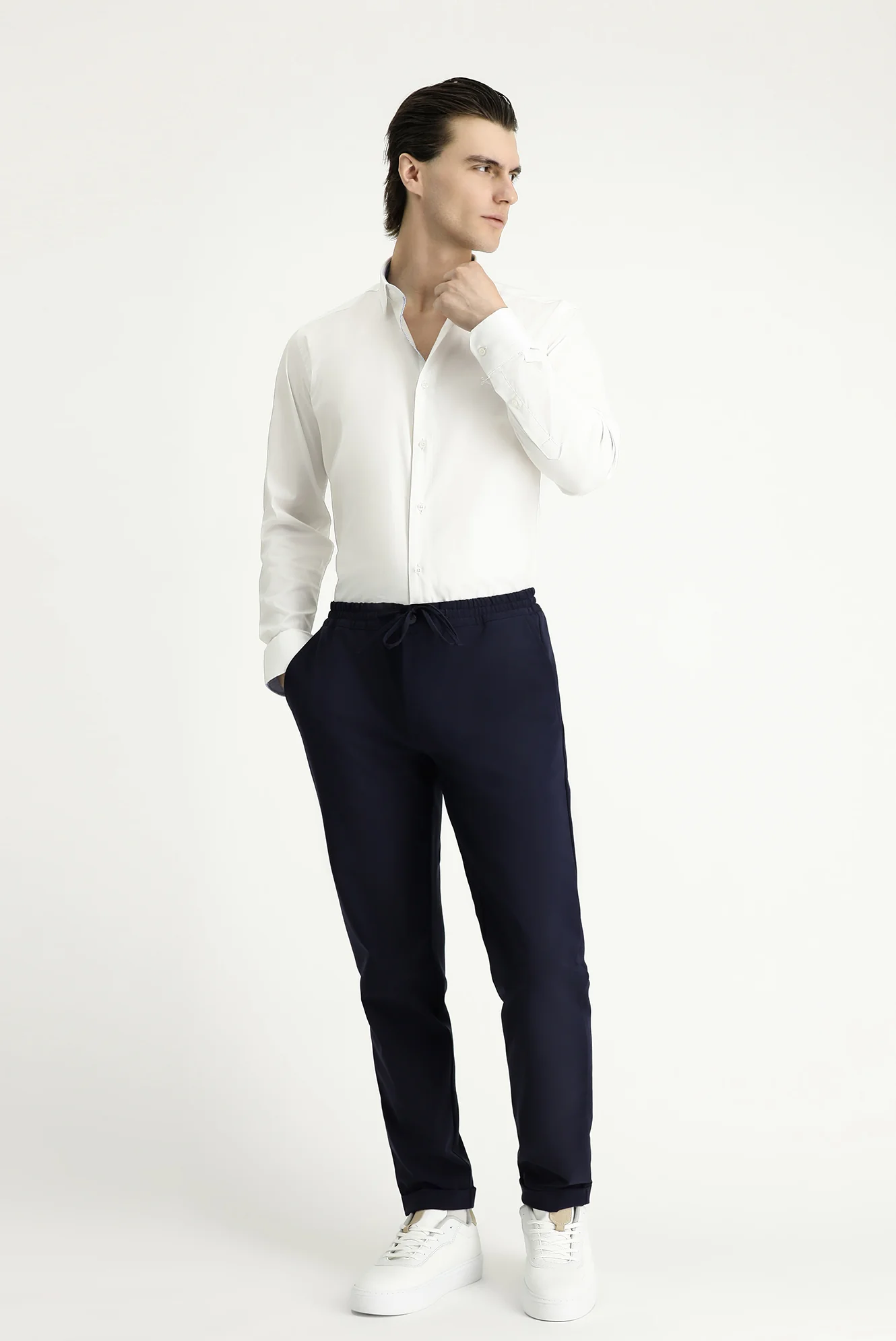 Beyaz Uzun Kol Slim Fit Dar Kesim Klasik Pamuklu Gömlek - Image 2