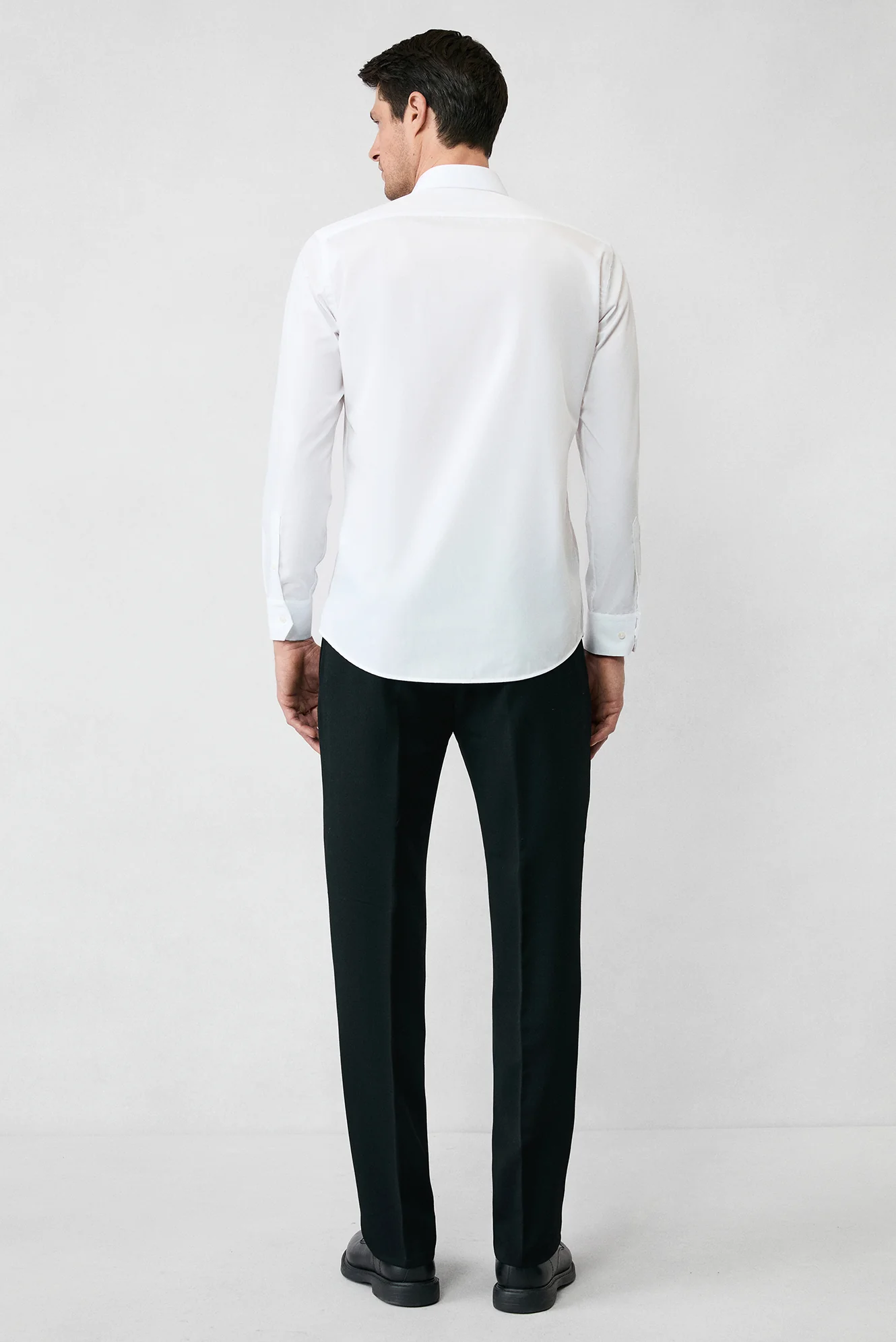 Beyaz Uzun Kol Slim Fit Non Iron Ütü Gerektirmeyen Pamuklu Klasik Gömlek - Image 6