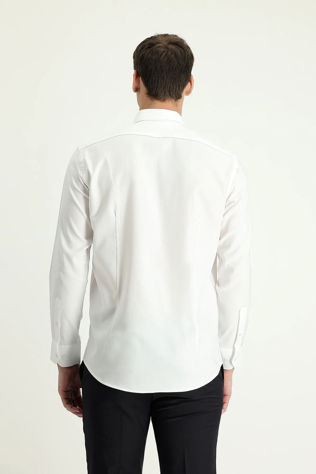 Beyaz Uzun Kol Slim Fit Dar Kesim Oxford Pamuk Düğmeli Yaka Gömlek - Image 3