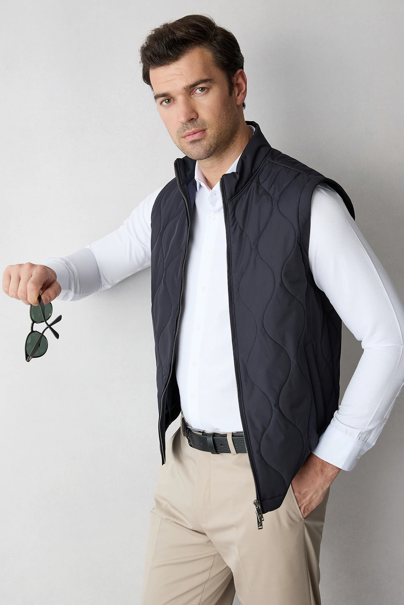 Beyaz Uzun Kol Slim Fit Klasik Desenli Pamuklu Kolay Ütülenebilir Gömlek - Image 7