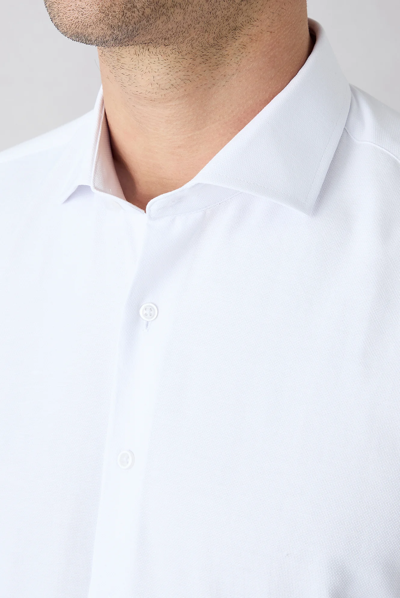 Beyaz Uzun Kol Slim Fit İtalyan Yaka Oxford 4 Mevsim Pamuklu Kolay Ütülenebilir Klasik Gömlek - Image 3